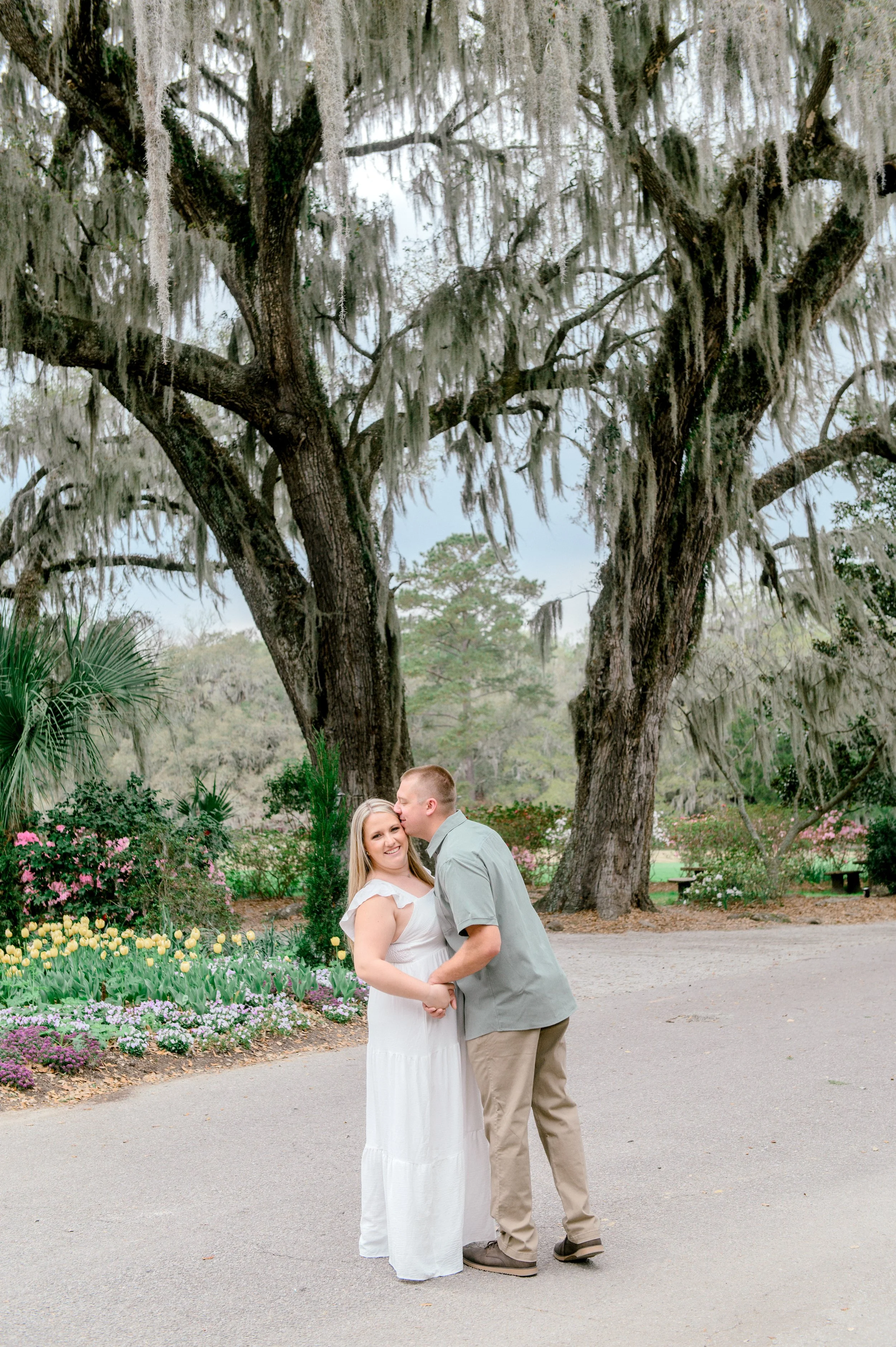 MagnoliaGardensEngagementSessionbyHosannaWilmotPhotography-17.JPG