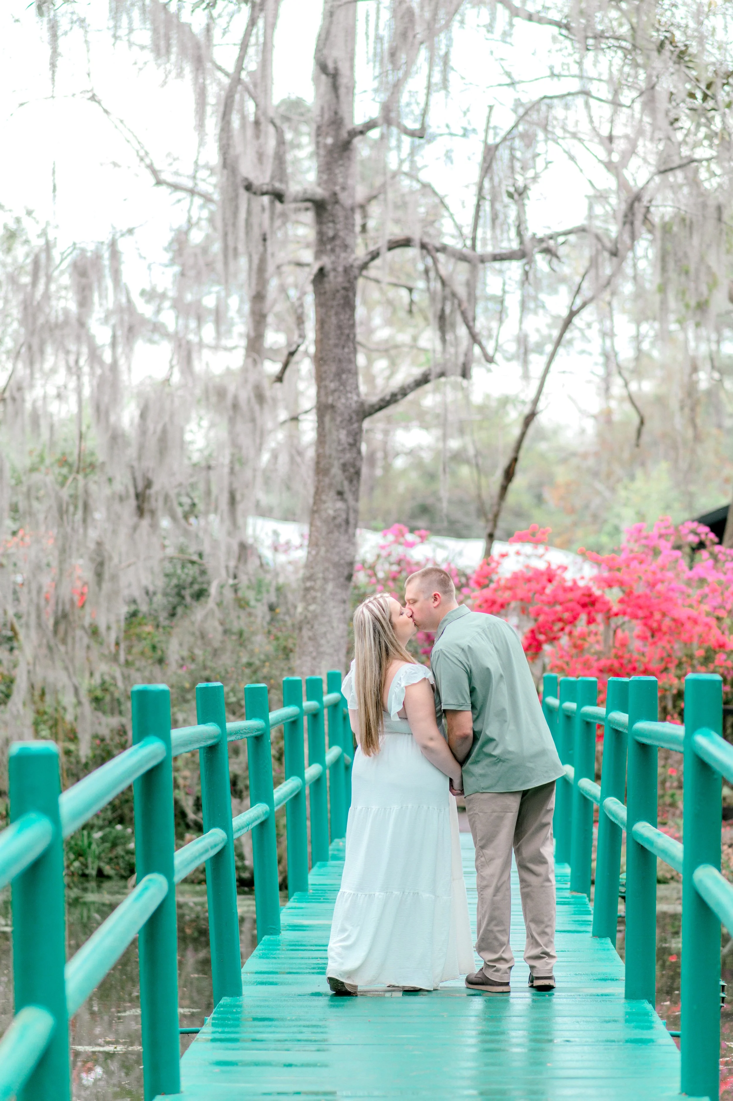 MagnoliaGardensEngagementSessionbyHosannaWilmotPhotography-131.JPG