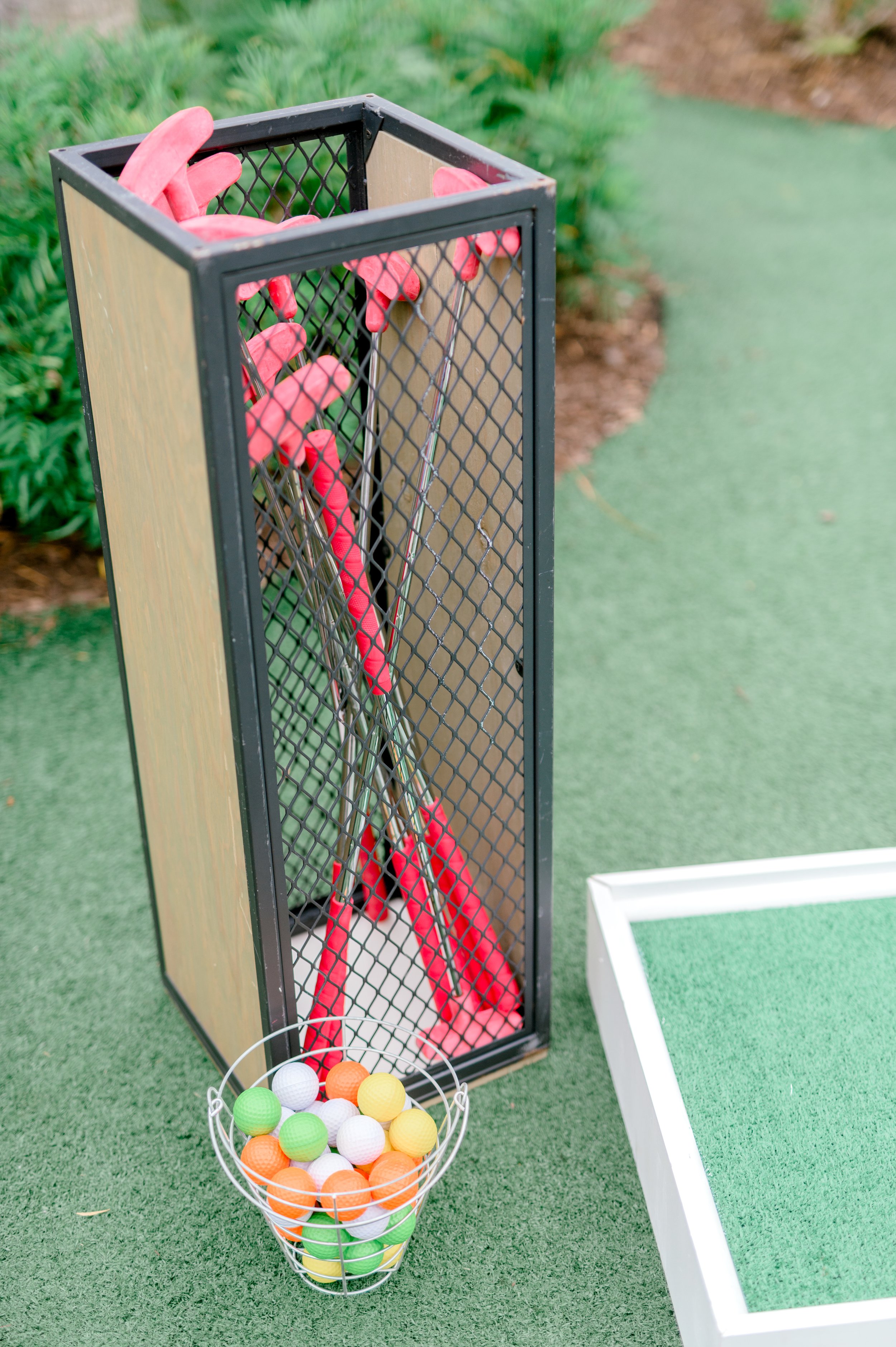 Tanger'sOutletMiniGolf-PhotographybyHosannaWilmotPhotography-22.JPG
