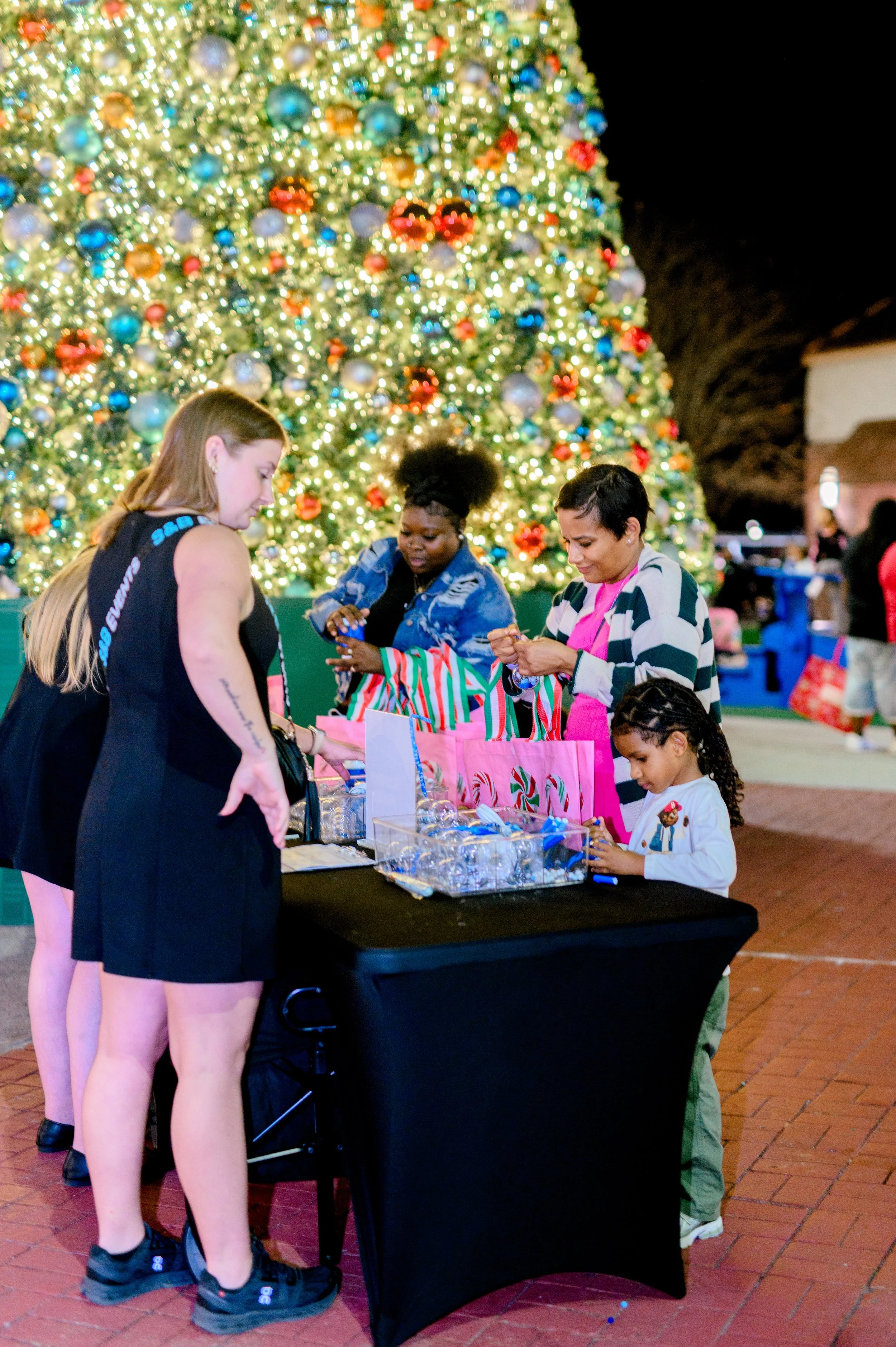 Myrtle Beach Tangers Christmas Event by Hosanna Wilmot Photography -190.JPG