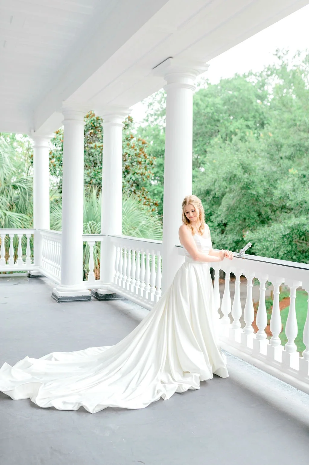 LowndesGroveWeddingCharlestonSC-byHosannaWilmotPhotography-11.JPG
