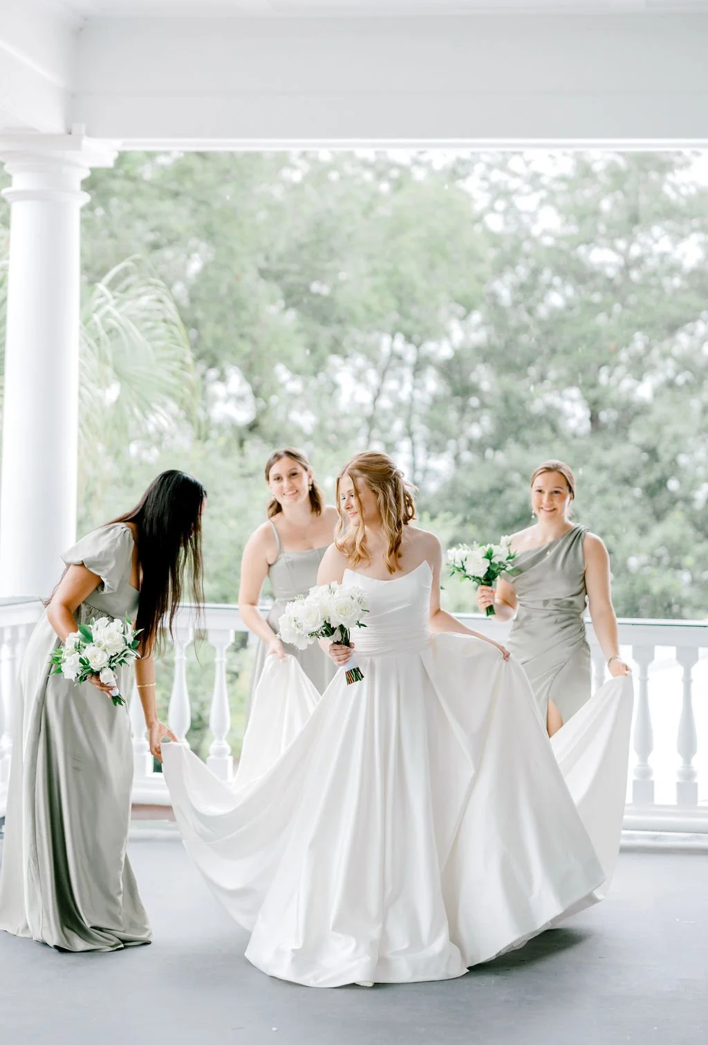 LowndesGroveWeddingCharlestonSC-byHosannaWilmotPhotography-28.JPG