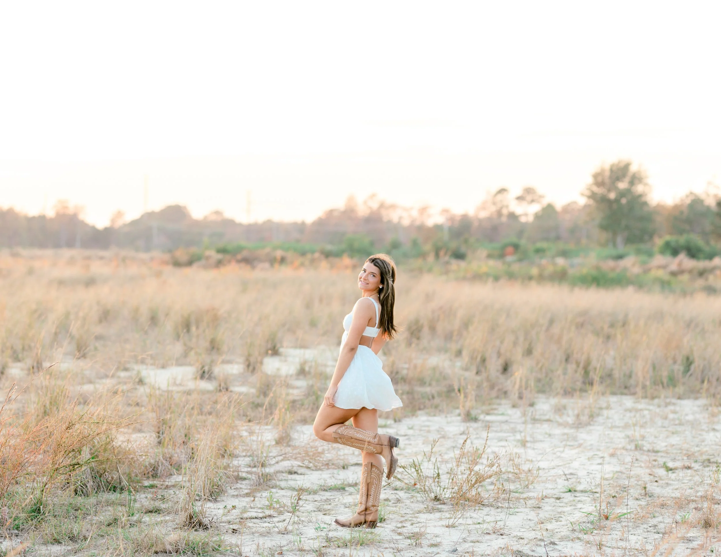 MyrtleBeachHighSchoolSeniorPhotographybyHosannaWilmotPhotography-197.JPG