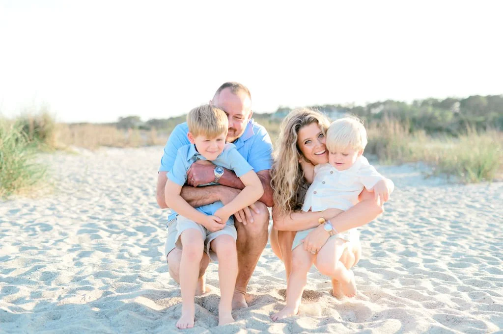 Pawley'sIslandFamilySession|PhotographybyHosannaWilmotPhotography-32.JPG