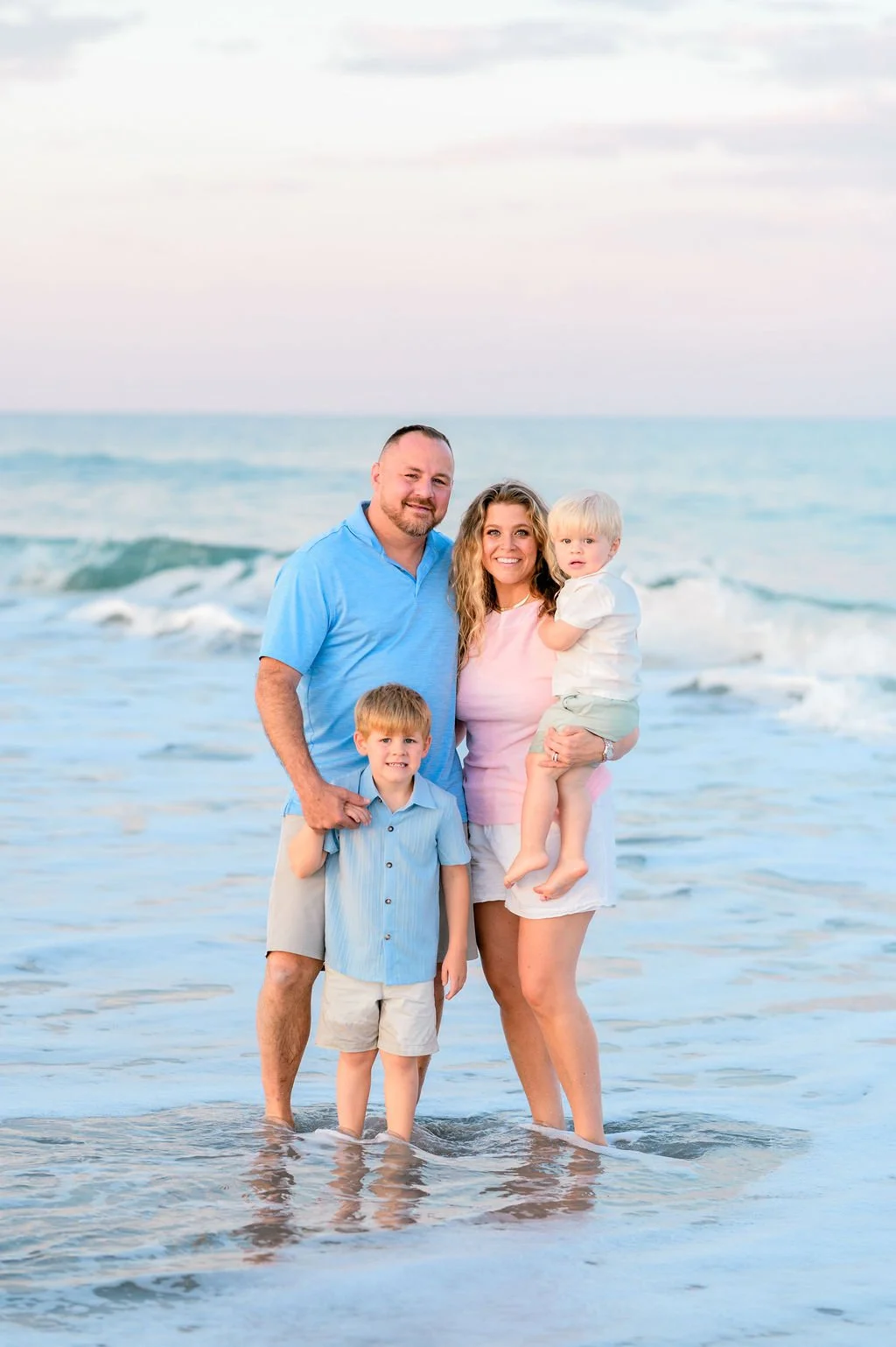 Pawley'sIslandFamilySession|PhotographybyHosannaWilmotPhotography-303.JPG