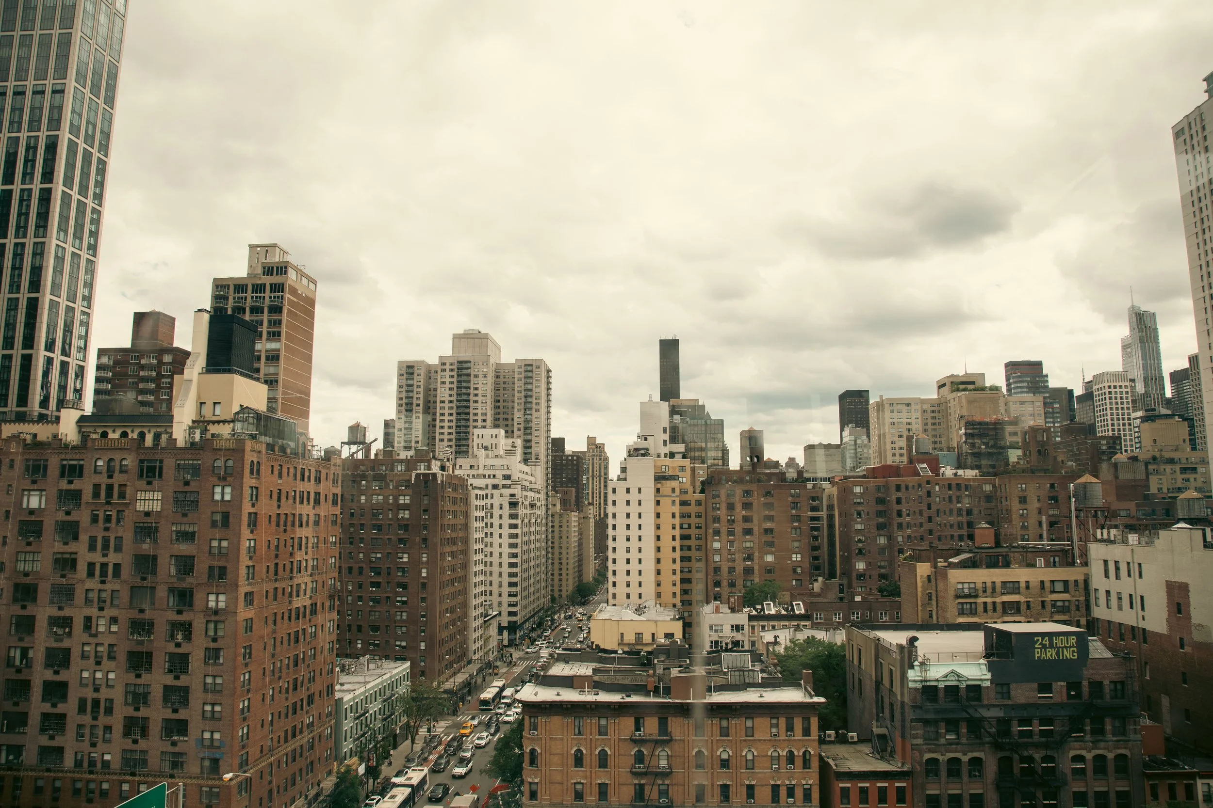 2025_05_JuliestgeorgesPhotographer_NewYork_City-7-2.jpg