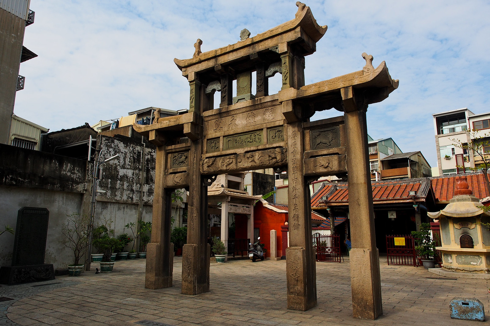 接官亭石坊 | Jay Kuang Ting Gate