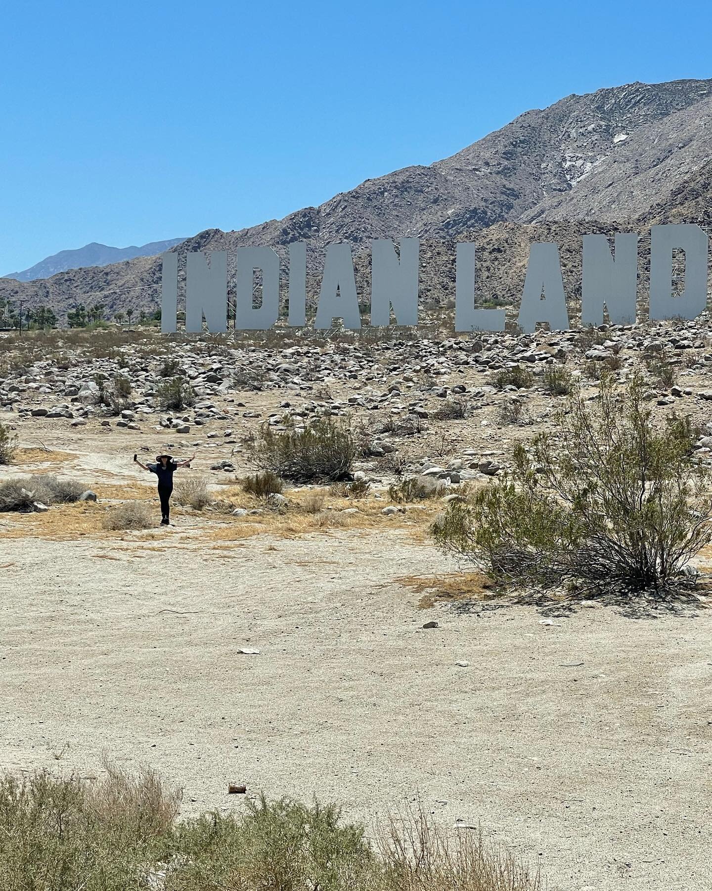 Wonderful adventure with friends... inspiration, ancestors, joy, labyrinths, women casitas, art, taming horses, conversations #desertx2021 #palmsprings #friendship  #neverforget #indianland #thewishingwell