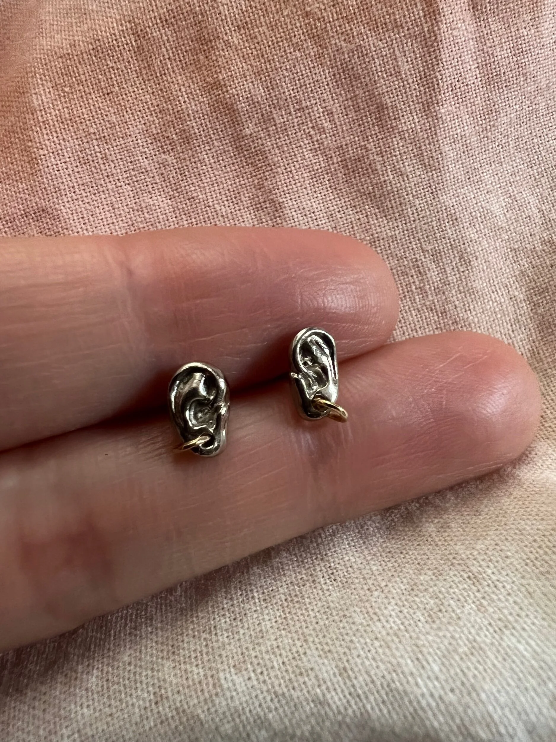 94B5DD69-274C-433F-9F16-0FA5AAE6F8B8