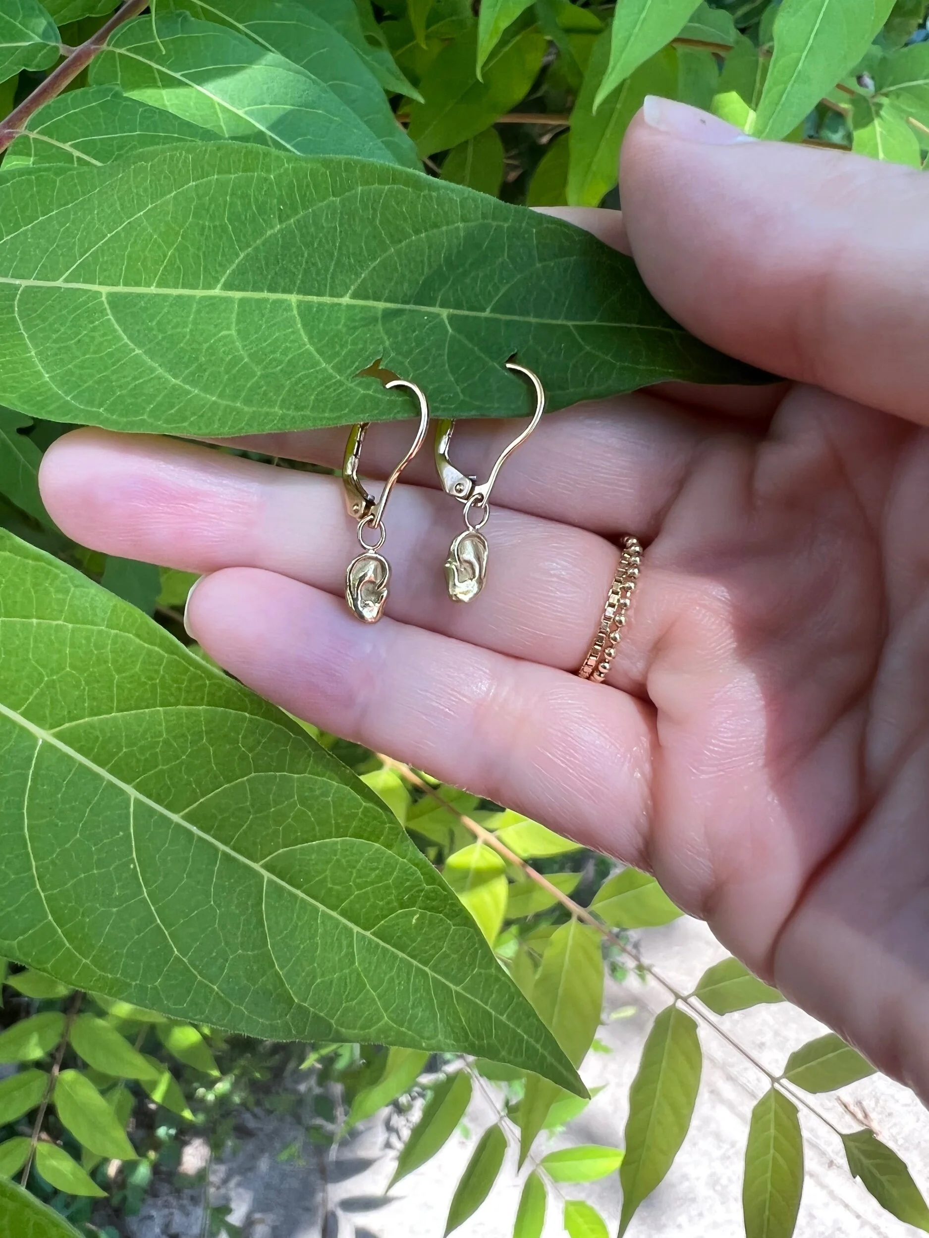 0BECAB0B-1ADB-48FC-8BC3-A048C6963ED1