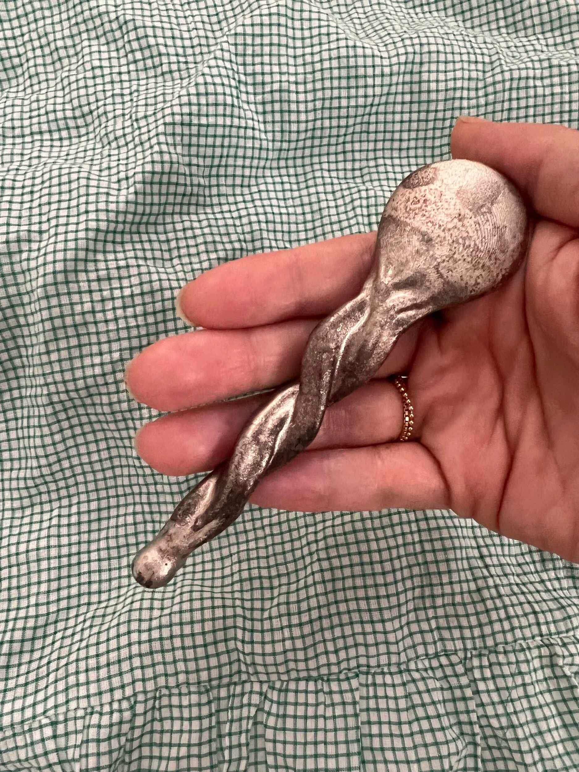 2EEC3BA2-01CD-44B5-AB6A-ED5FF33C2A4C