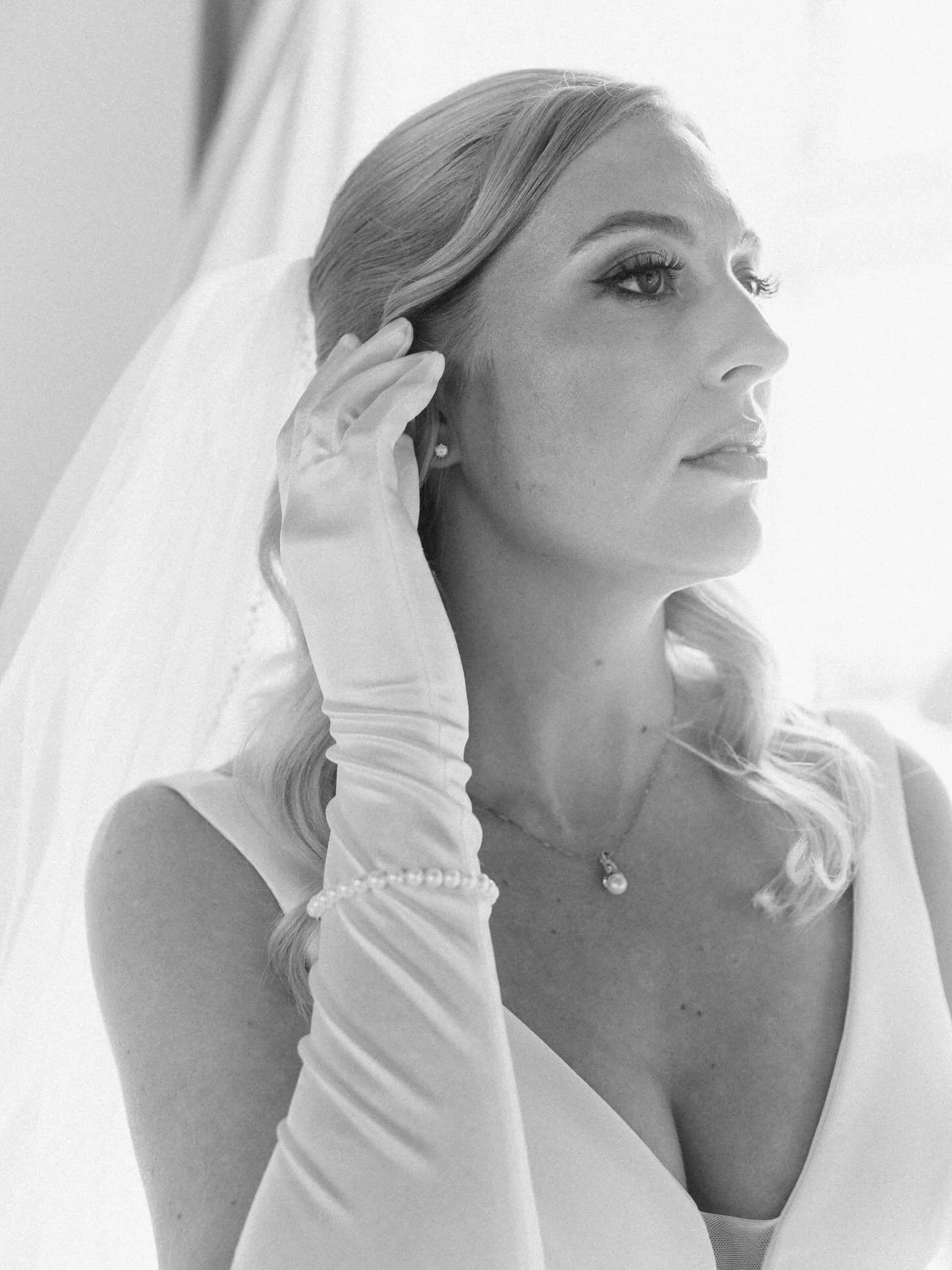 Bridal photos! Let&rsquo;s just say Tori made my job VERY easy 😍😍😍
.
.
.
#portlandphotographer #vancouverwaphotographer #pdxphotographer
Kristina is a photographer serving the Vancouver, WA and Portland, OR areas.