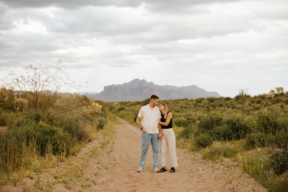 usery mountain couple photos phoenix wedding photographer (2).jpg