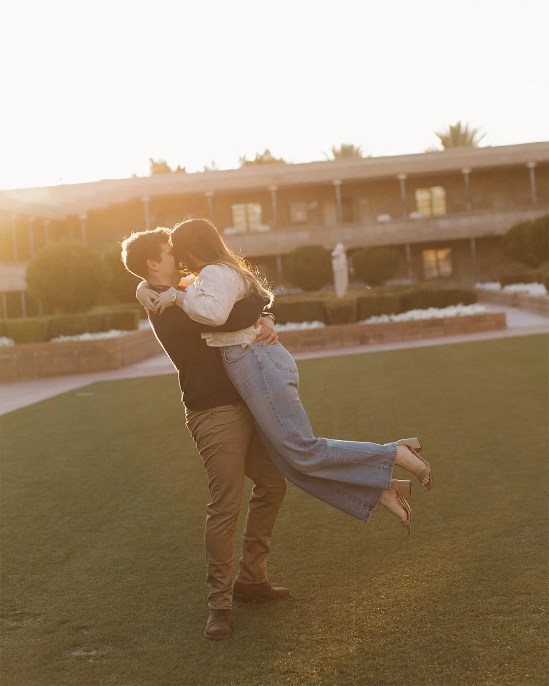 I literally have never seen someone more excited to be getting engaged than Laura and IT WAS SO SWEET AND FUN TO DOCUMENT!

Phillip and Laura were engaged at the Arizona Biltmore Resort, while I hid along with her sister and her fiance 🥹

Truly a pr
