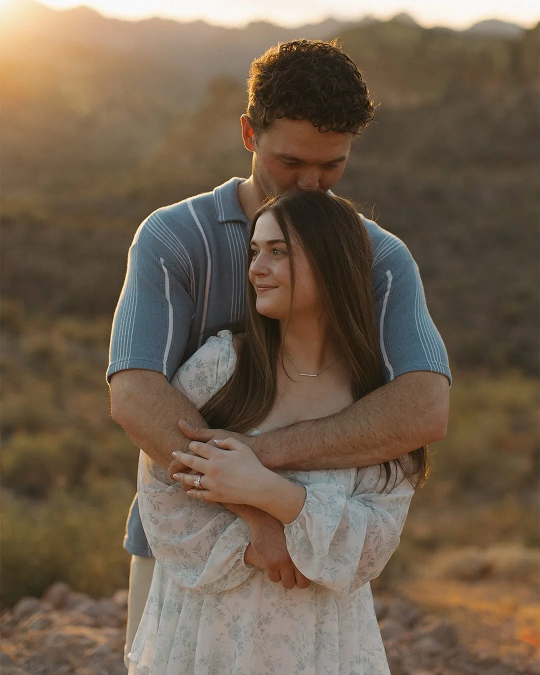 One last desert proposal before we head home to California 🌊

Engagement photos at Canyon Lake for Alec and Elaina 💓