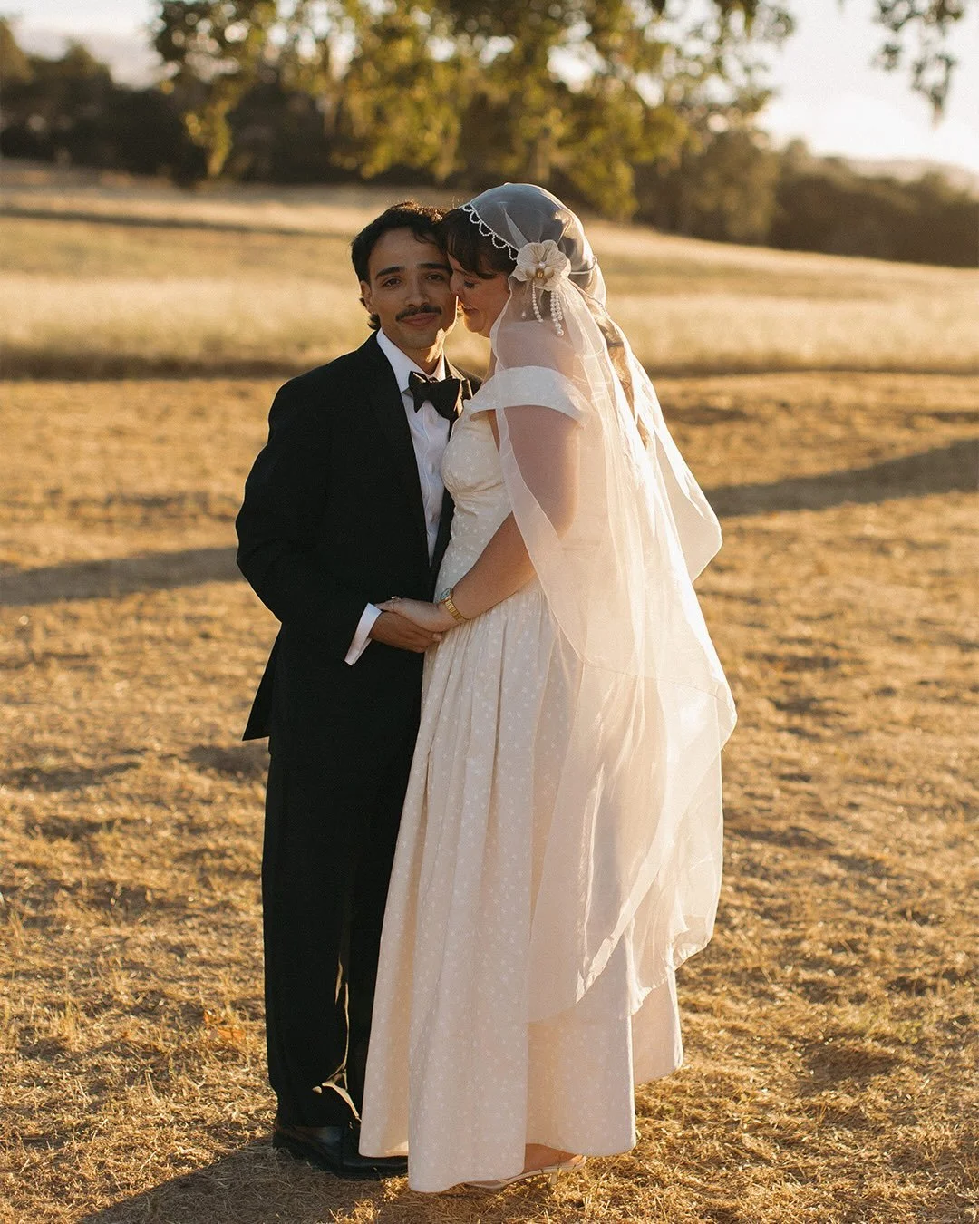 No where else we would have rather been on June 27 🥲

Love in all its forms is such a beautiful thing, and the love Lola and Samy have for each other IS REALLY SOMETHING!!!! 

I had a really really tough time narrowing this wedding down to tiny inst