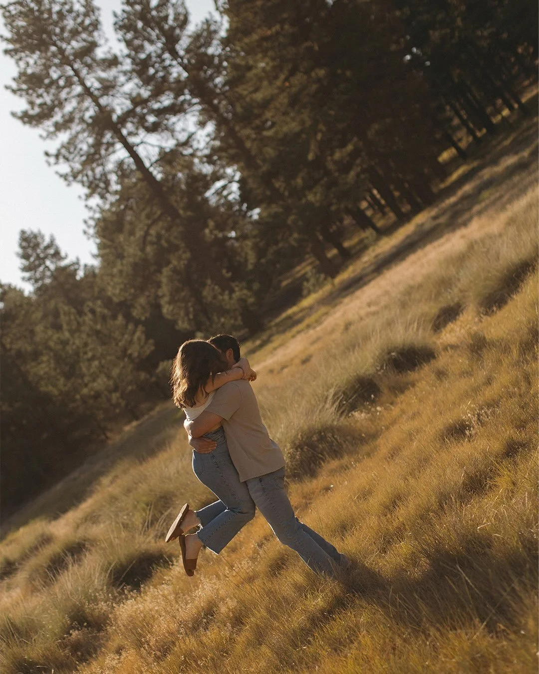 A little mountain meadow, a little coastal view for Jenny and Ryan&rsquo;s engagements!!!