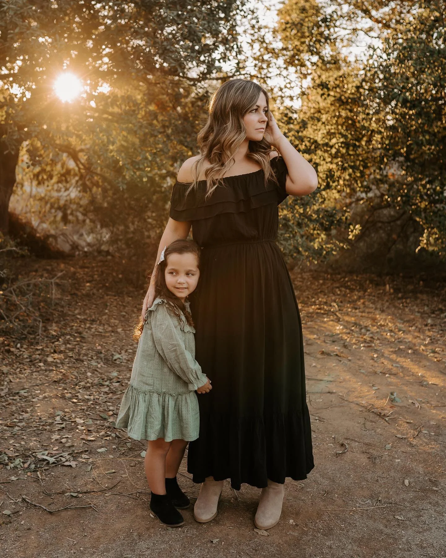 Heyo it&rsquo;s Monday!

I can&rsquo;t believe the end of the year is right around the corner! I still have 2 sessions and 1 wedding left before I can fully relax but this year has been incredibly wonderful and I can&rsquo;t wait to share some reels 