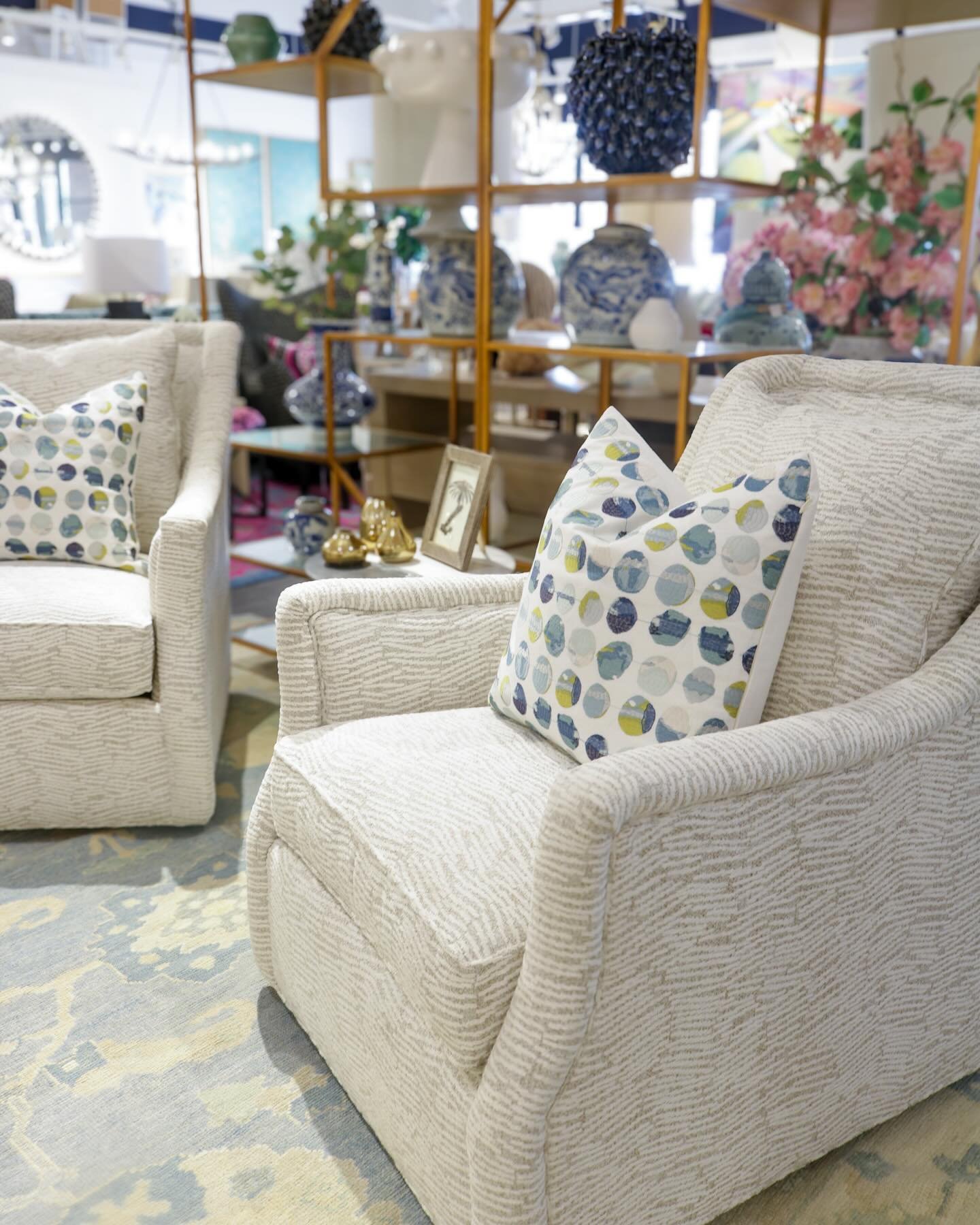 Add dimension to your space with these neutral patterned swivel chairs 🤍 Pair them with a bold printed pillow or a solid velvet and watch them shine! #NeutralFurniture #ButMakeItStylish #HenryHomeInteriors