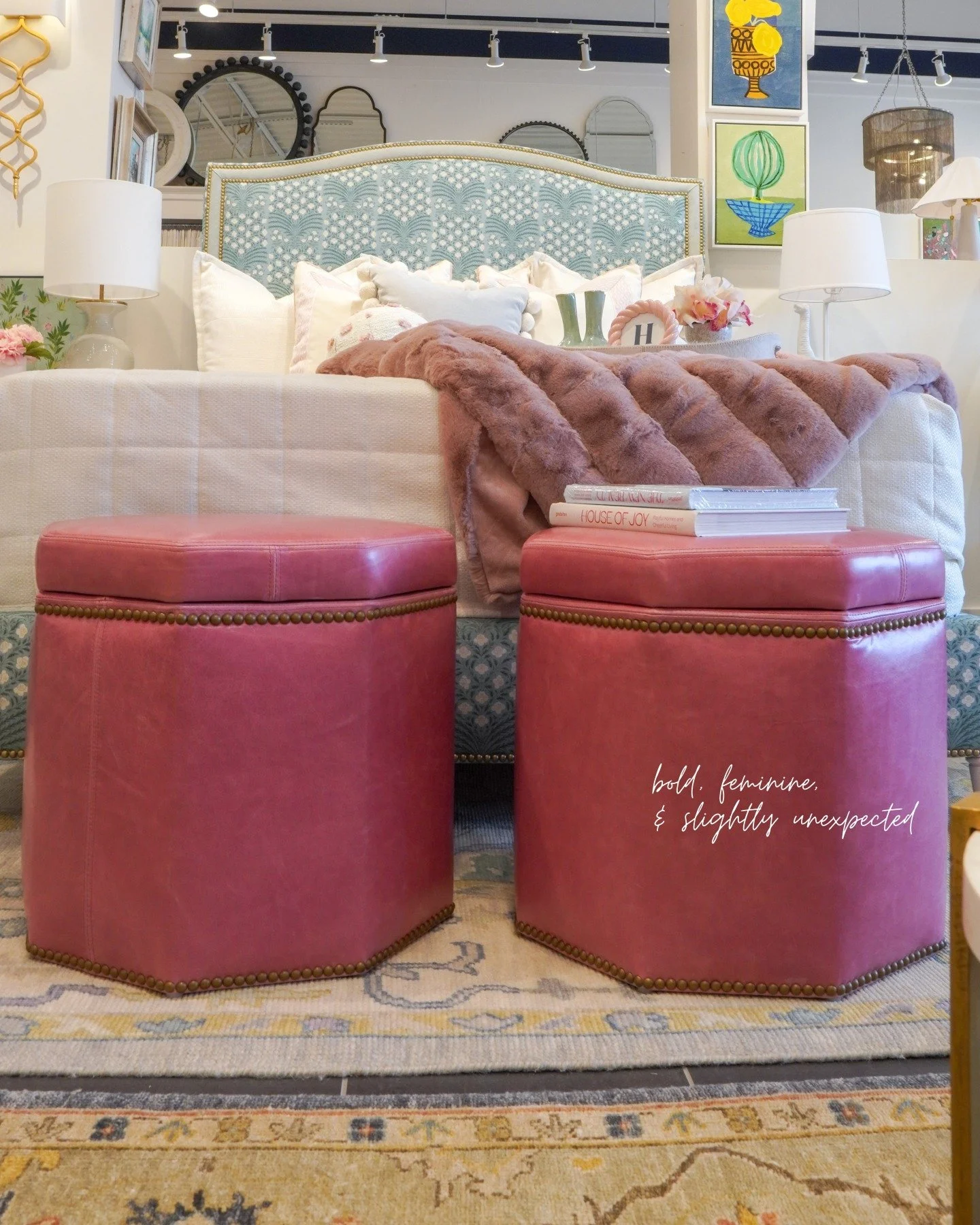 A bold pop, finished with tailored detailing. 💕

#henryhomeinteriors #furniture #homeinspo #shoplocalok