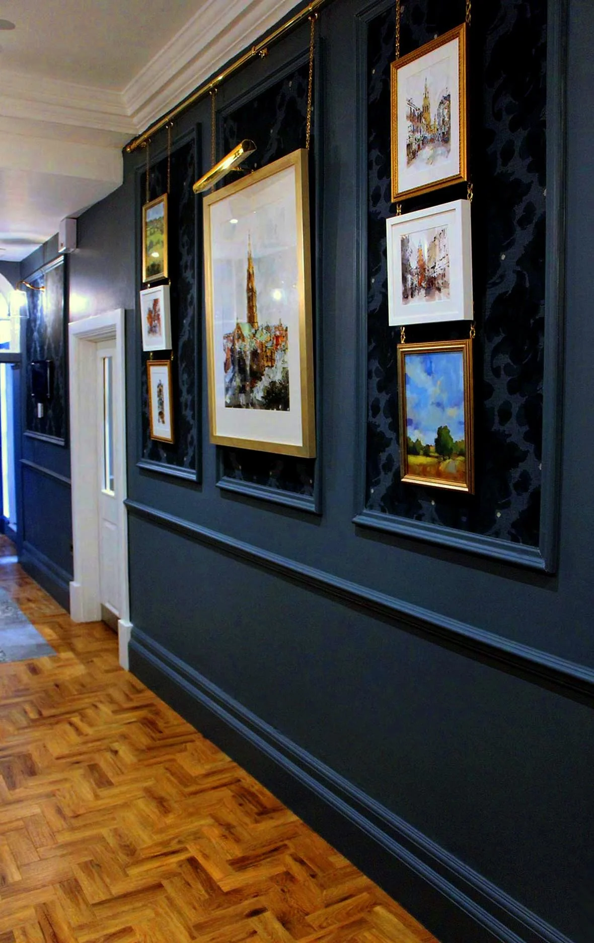 St Martins Lodge, Leicester -
Commissioned Paintings · 2018–2019
