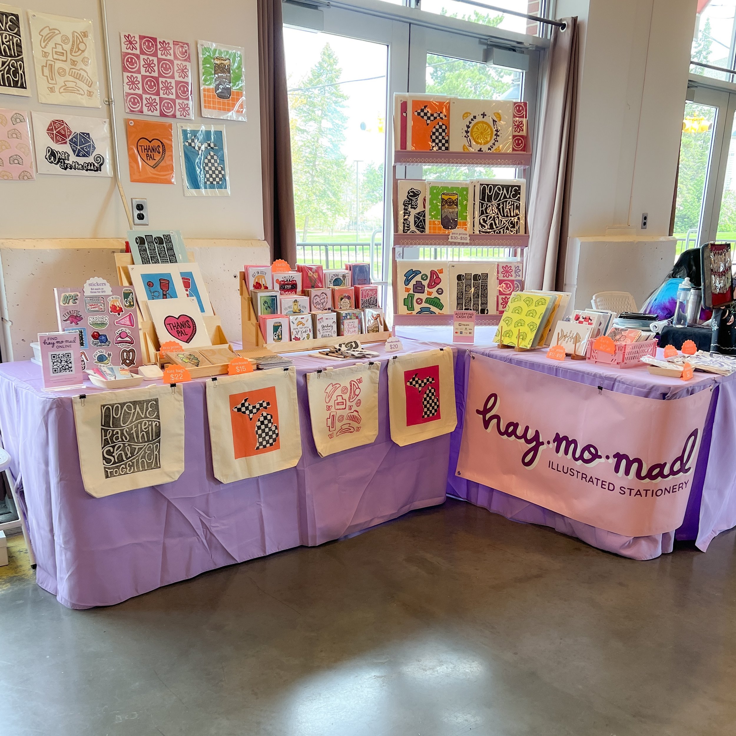 Thanks to everyone who came out to @flinthandmade spring market this weekend! I had a lovely time chatting with artists and shoppers. 
.
#springmarket #springfair #artistbooth #boothshot #artdisplay #craftmarket #michigancraft #handmademichigan