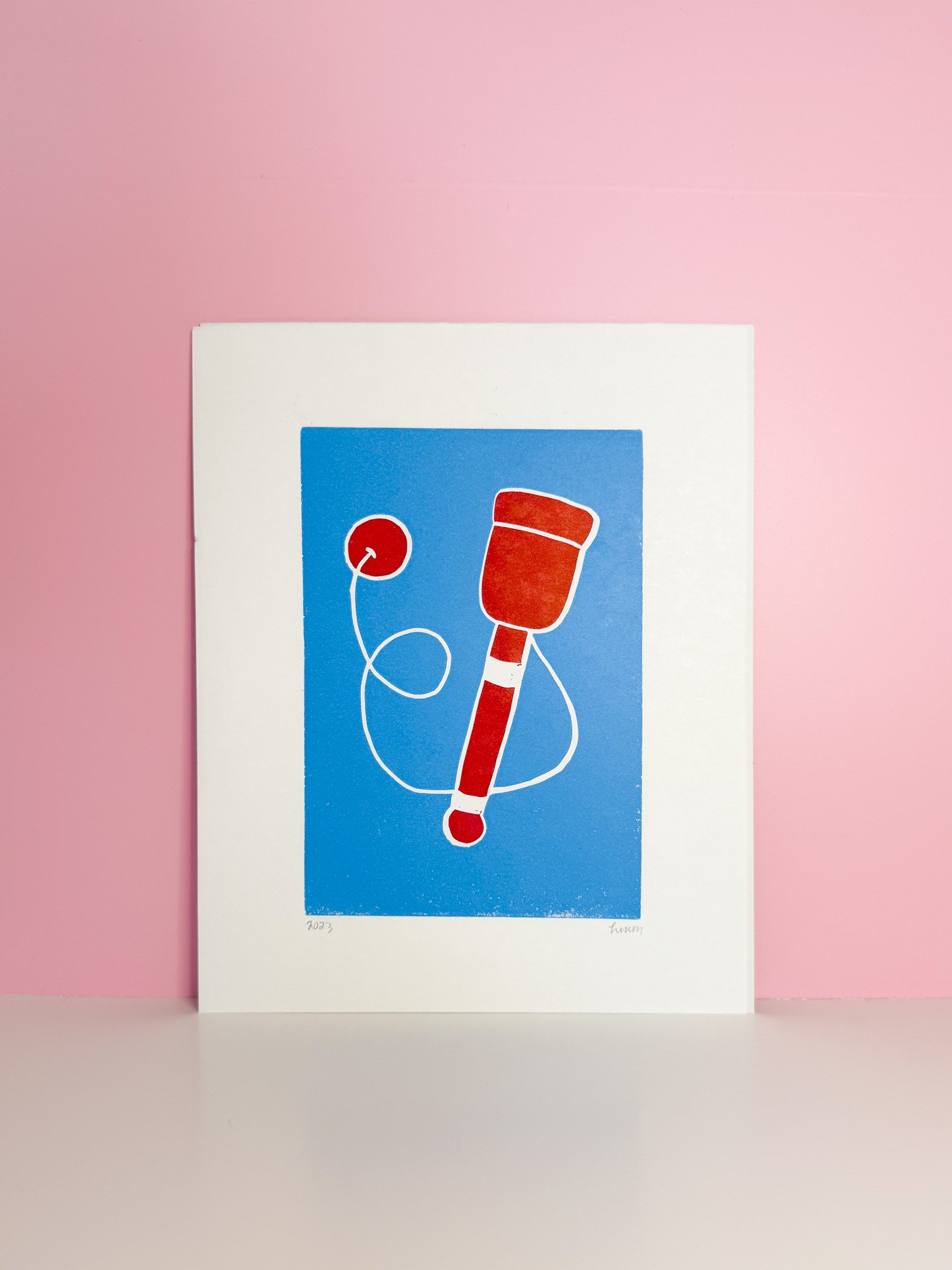 Ball and cup print