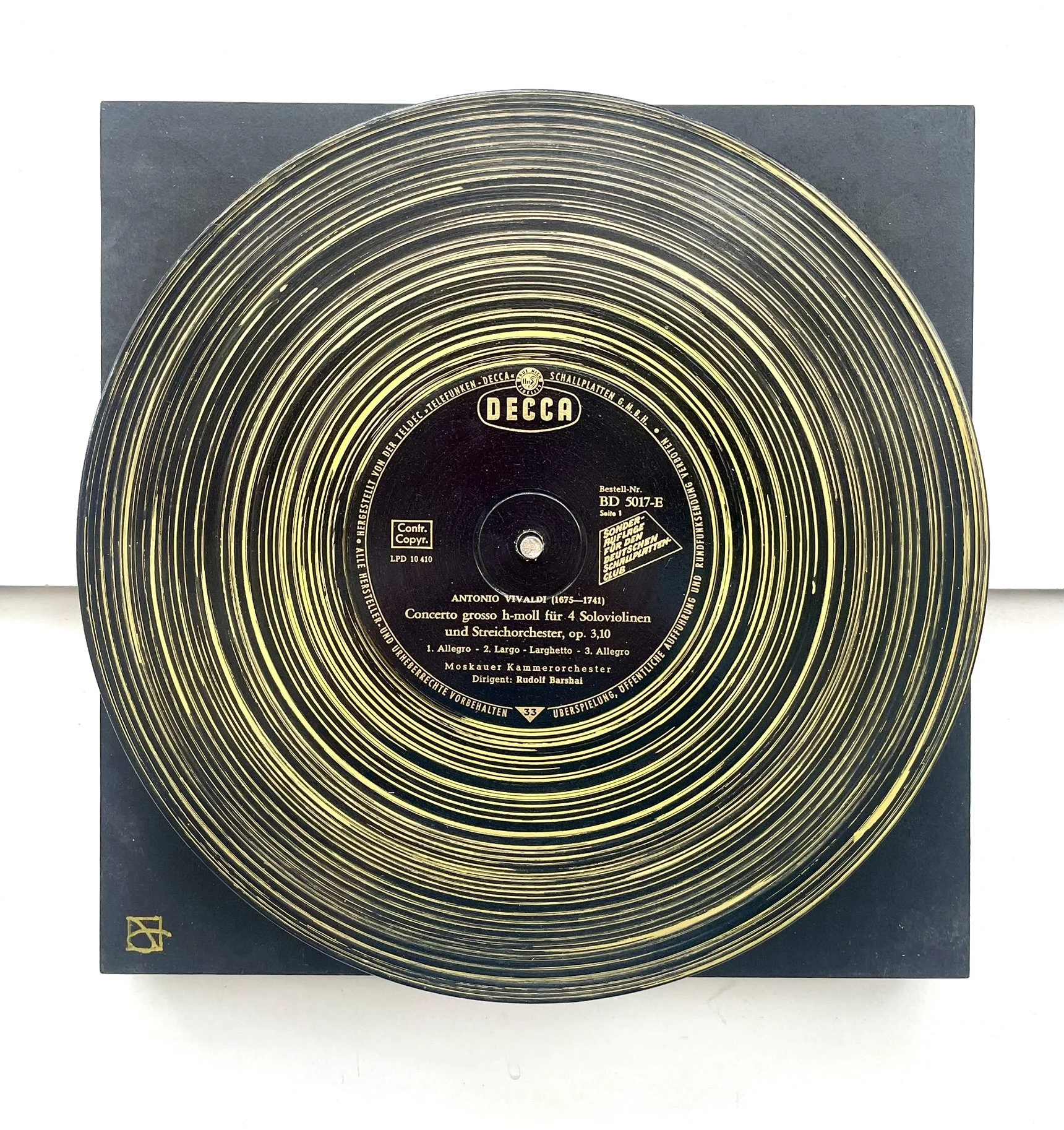 Decca Deutsche Schallplatte
 
10x10 Painted Up-cycled EP Record on Wood Panel