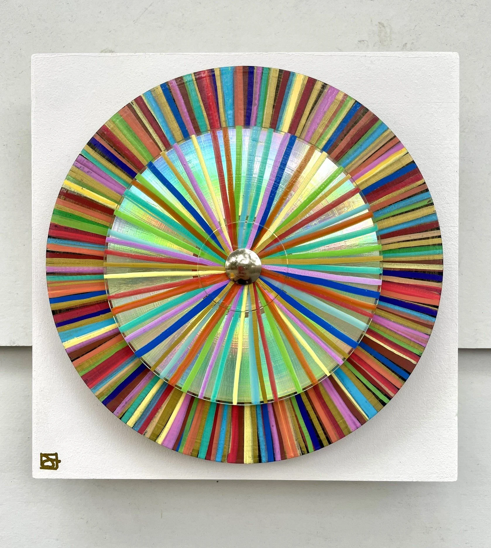 Chromatic Crossover
 
8x8 Painted Up-cycled 45 Record & CD on Wood Panel