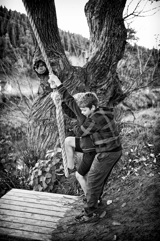 35mm summicron f/2 asph Rope-Swing-Leica-M9-with-35mm-Summicron-f2