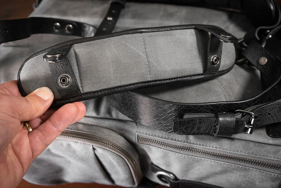 Wotancraft New Commander Review-Removable Shoulder Pads.jpg