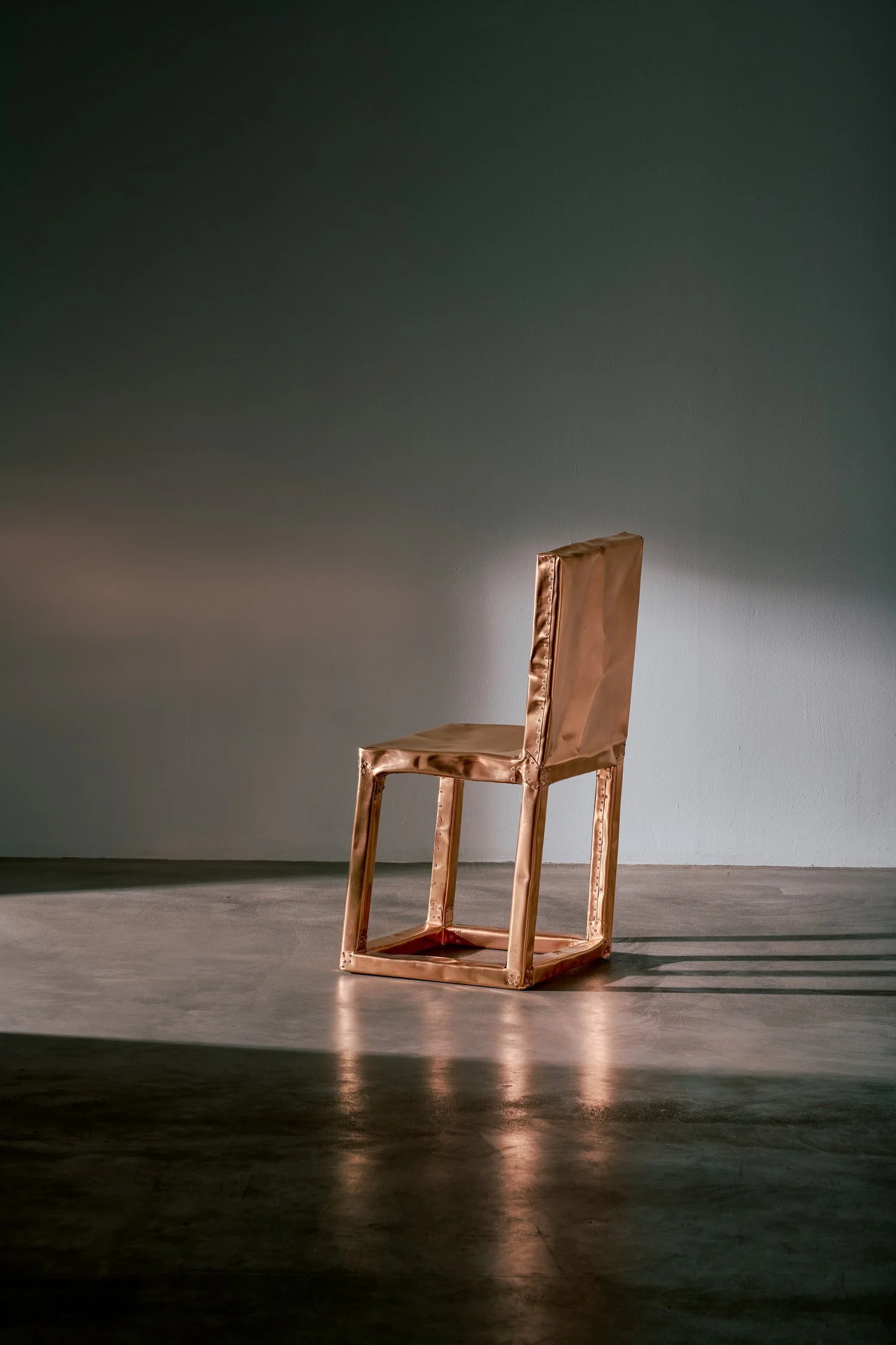 NILUFAR PRESENTS "Please Do Not Sit", a new solo exhibition by SHLOMO HARUSH, Via della Spiga 32, 20121, Mila