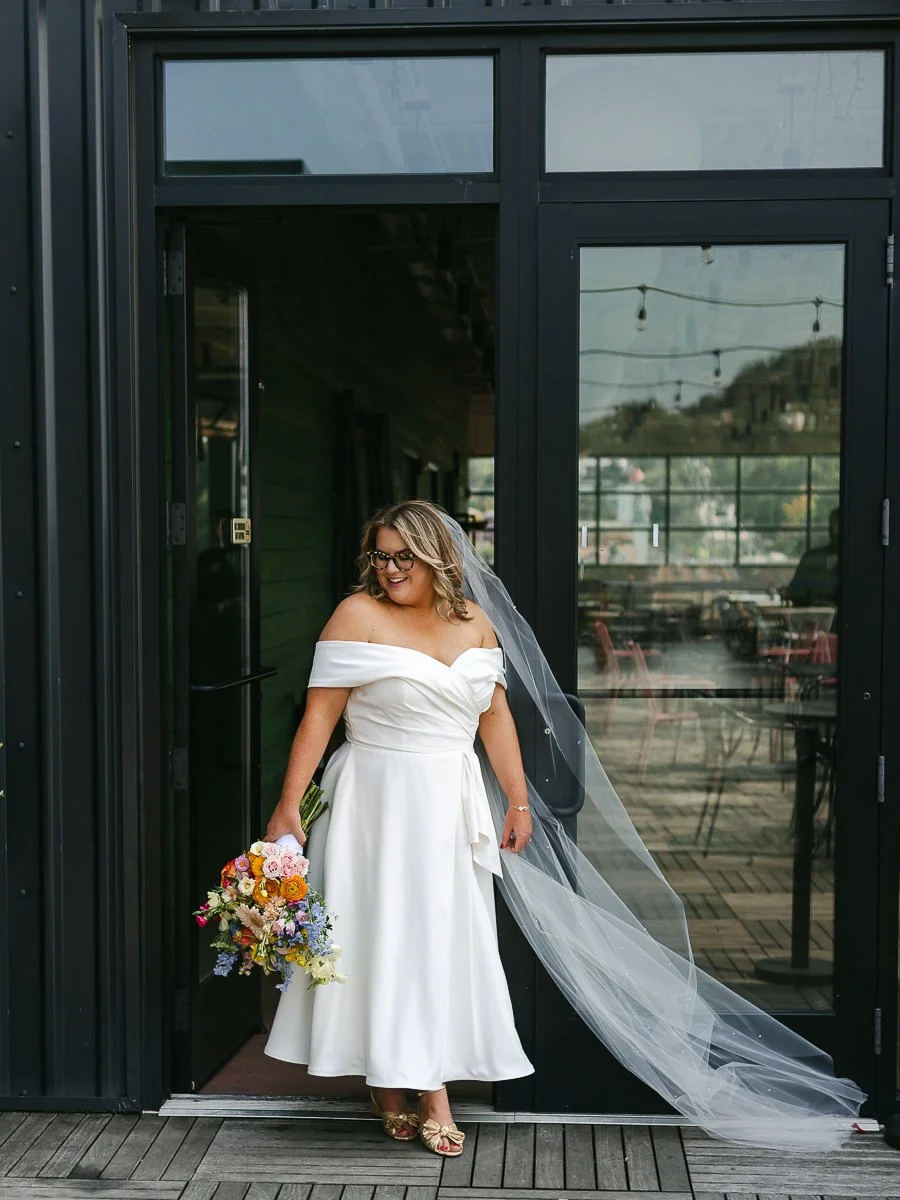 Tillie Lee Pittsburgh Strip District Wedding Photographer Trip Hotel.jpeg