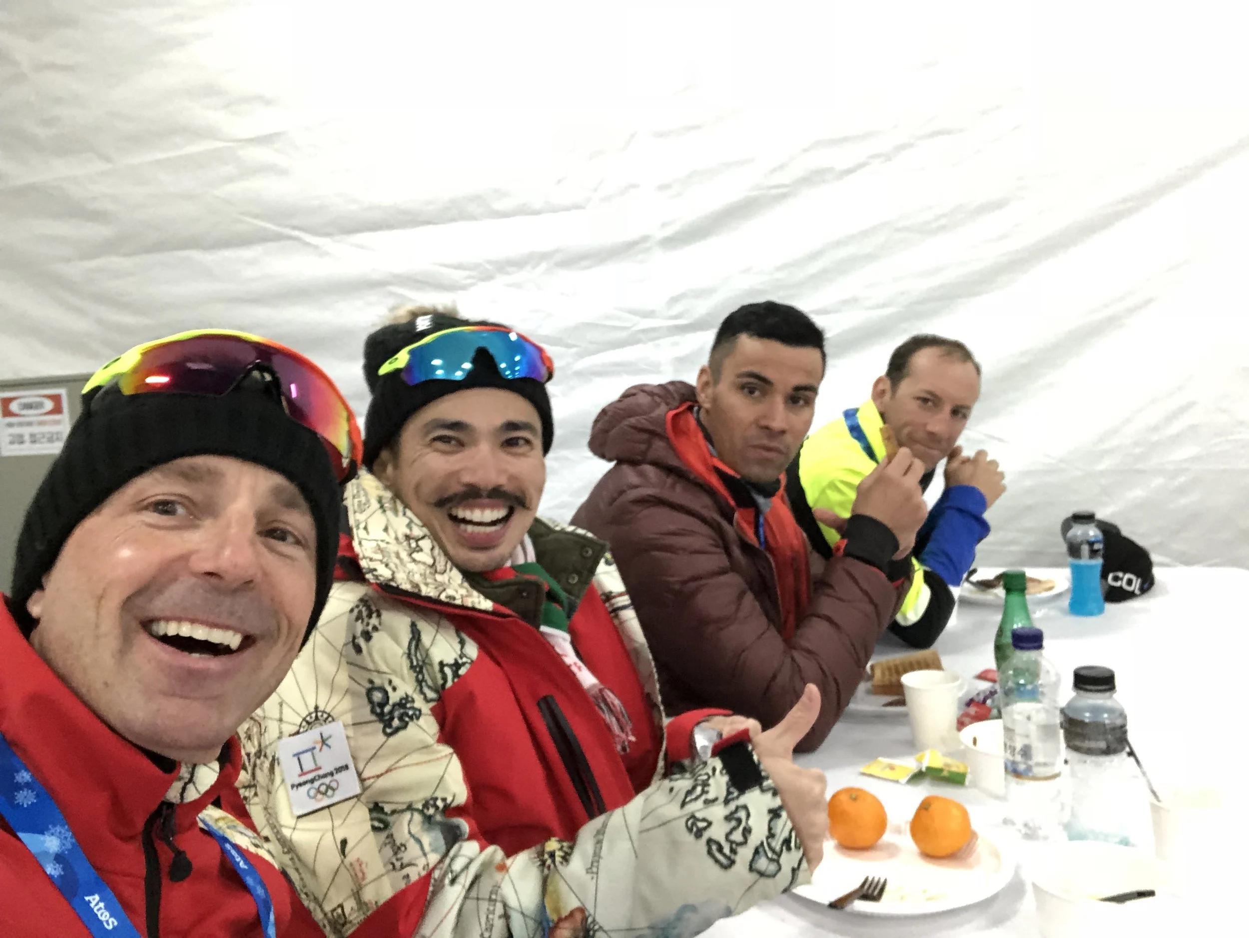 Snacks with Kequyen (Portugal), Pita (Tonga) and Sebastian (Colombia) at the Nordic Centre.