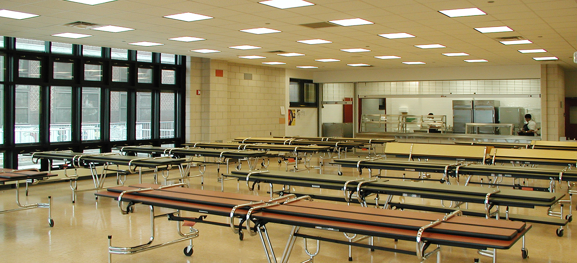 PS 124Q 2-CafeteriaHOR.jpg