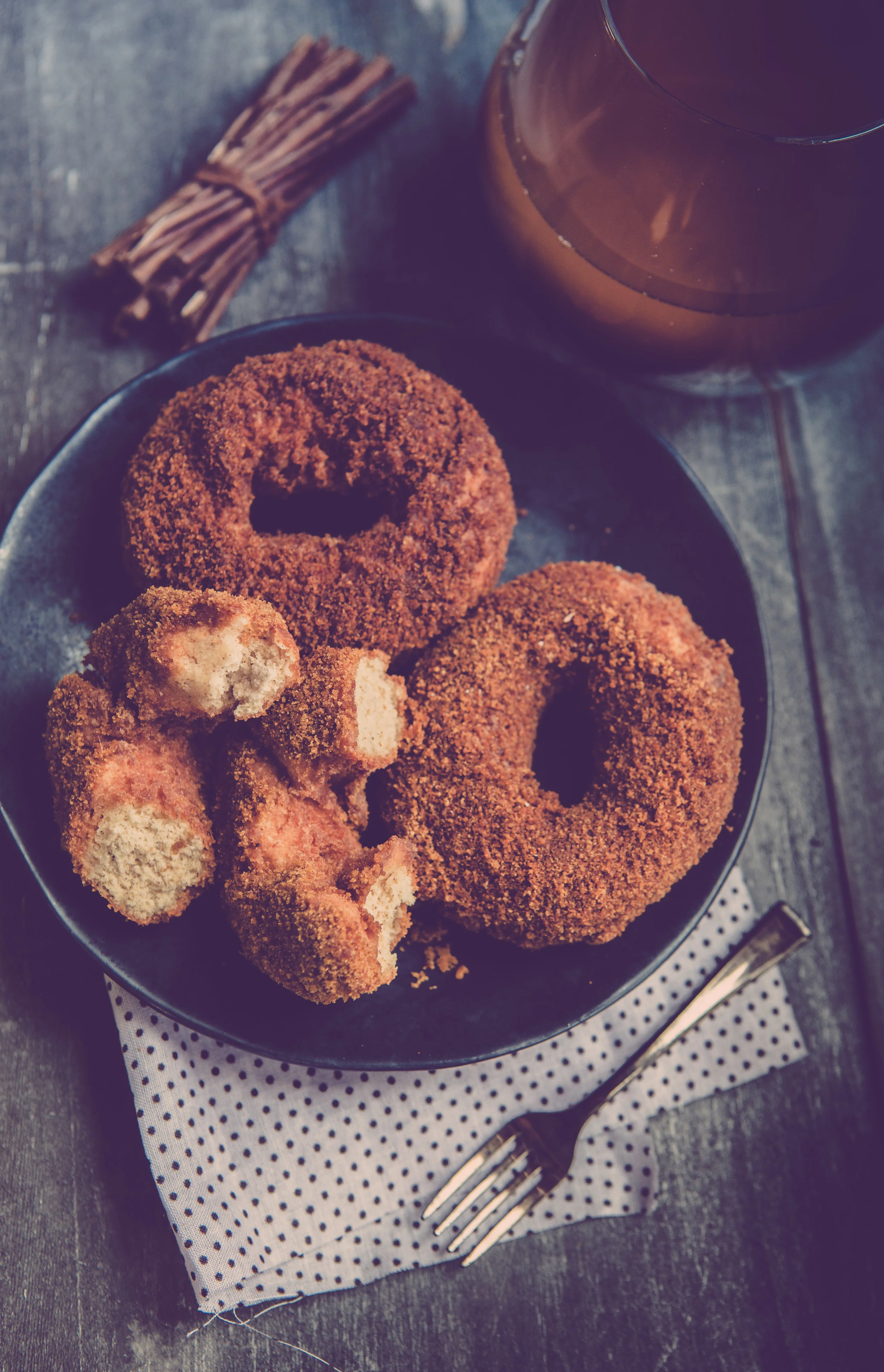 apple cider donuts.jpg