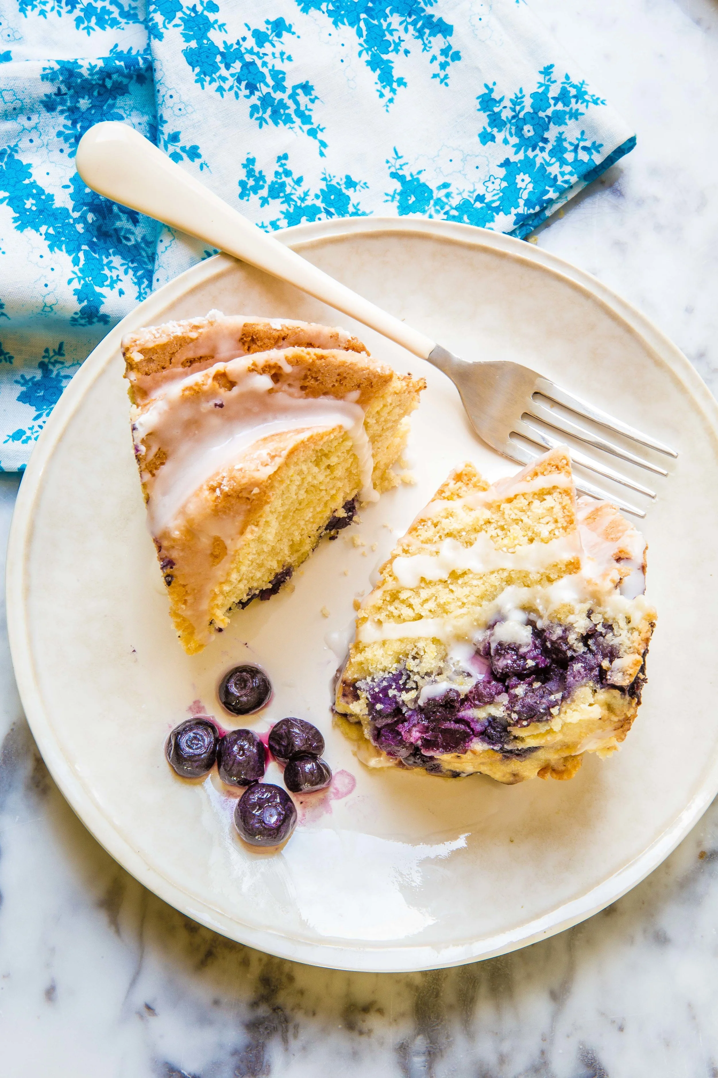 blueberry bundt cake 2.jpg