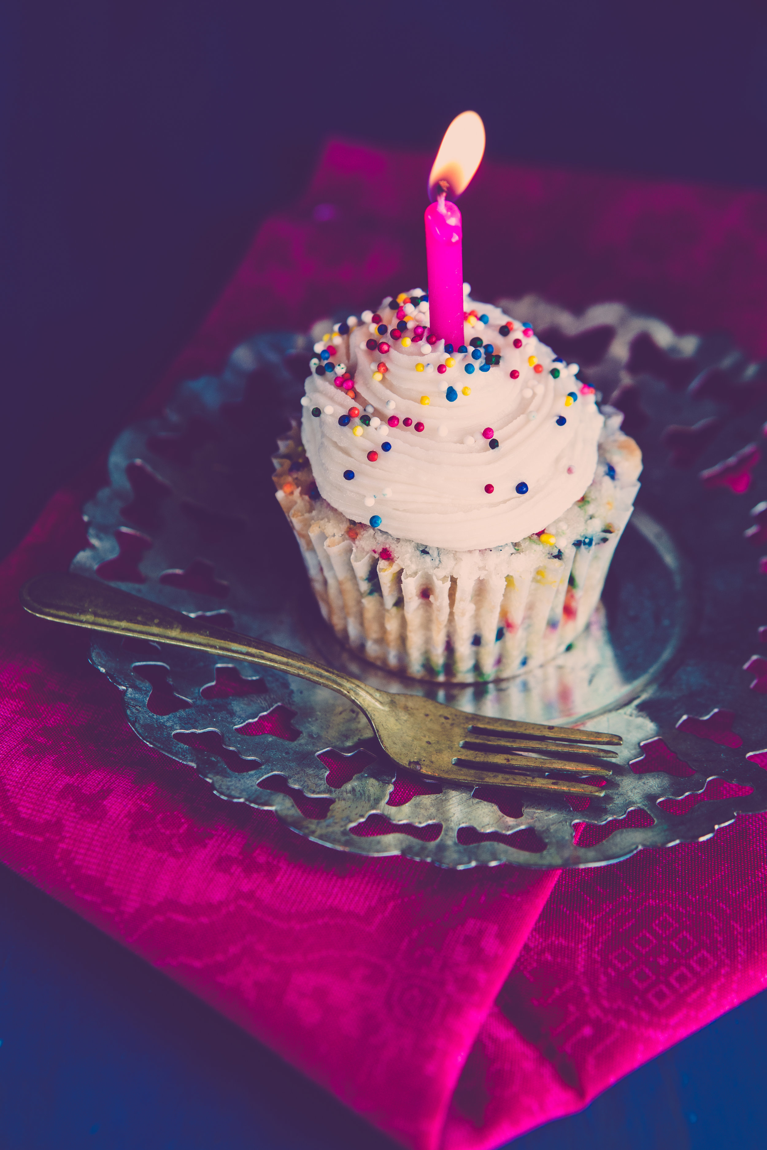Gluten Free Vegan Funfetti Cupcakes! (Sugar/Dairy/Egg Free & Vegan