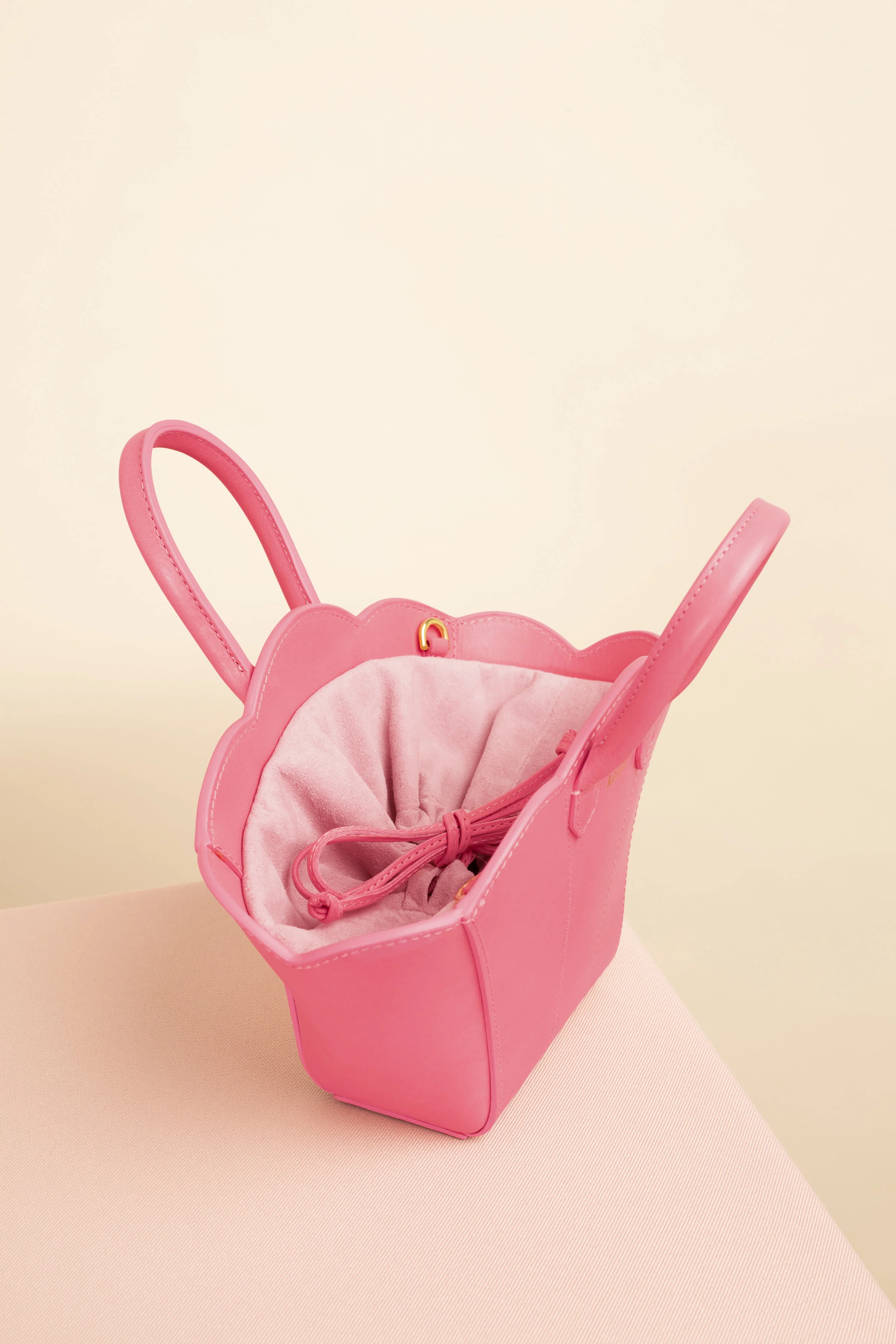 Kairi London Shell Bag Mini (Coral) Detail.jpg