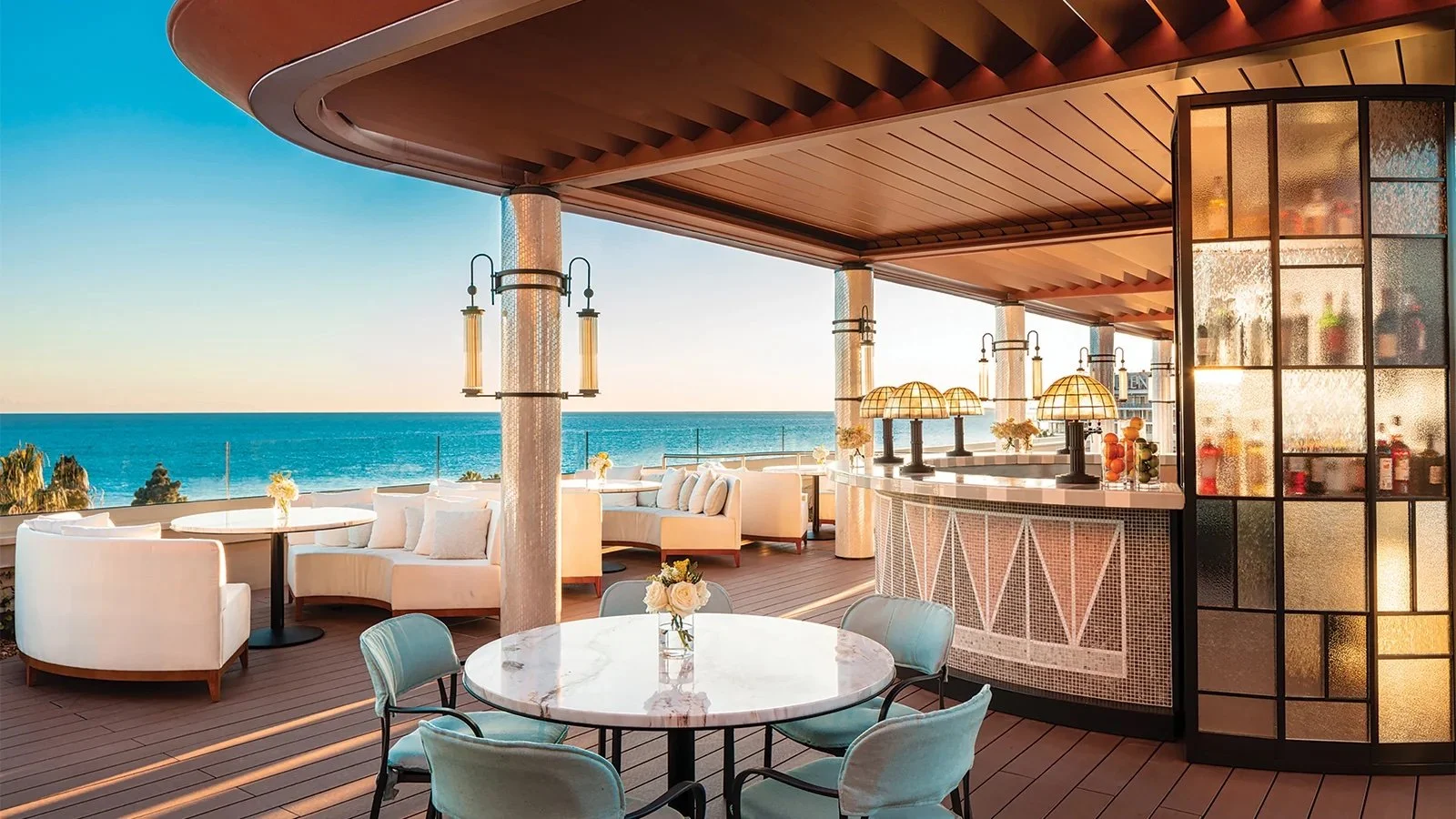 Anantara Plaza Nice Rooftop Panoramic Bar.jpeg