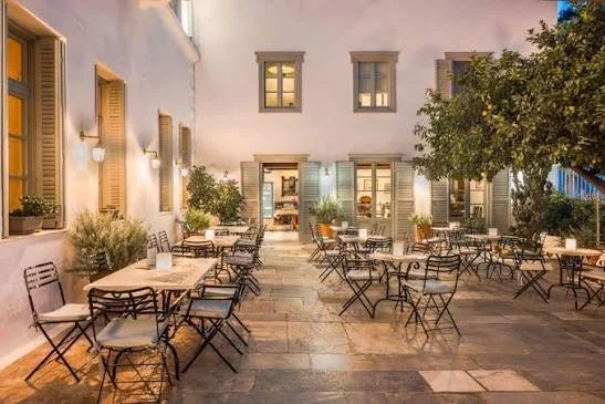 Hydra hotel.jpeg