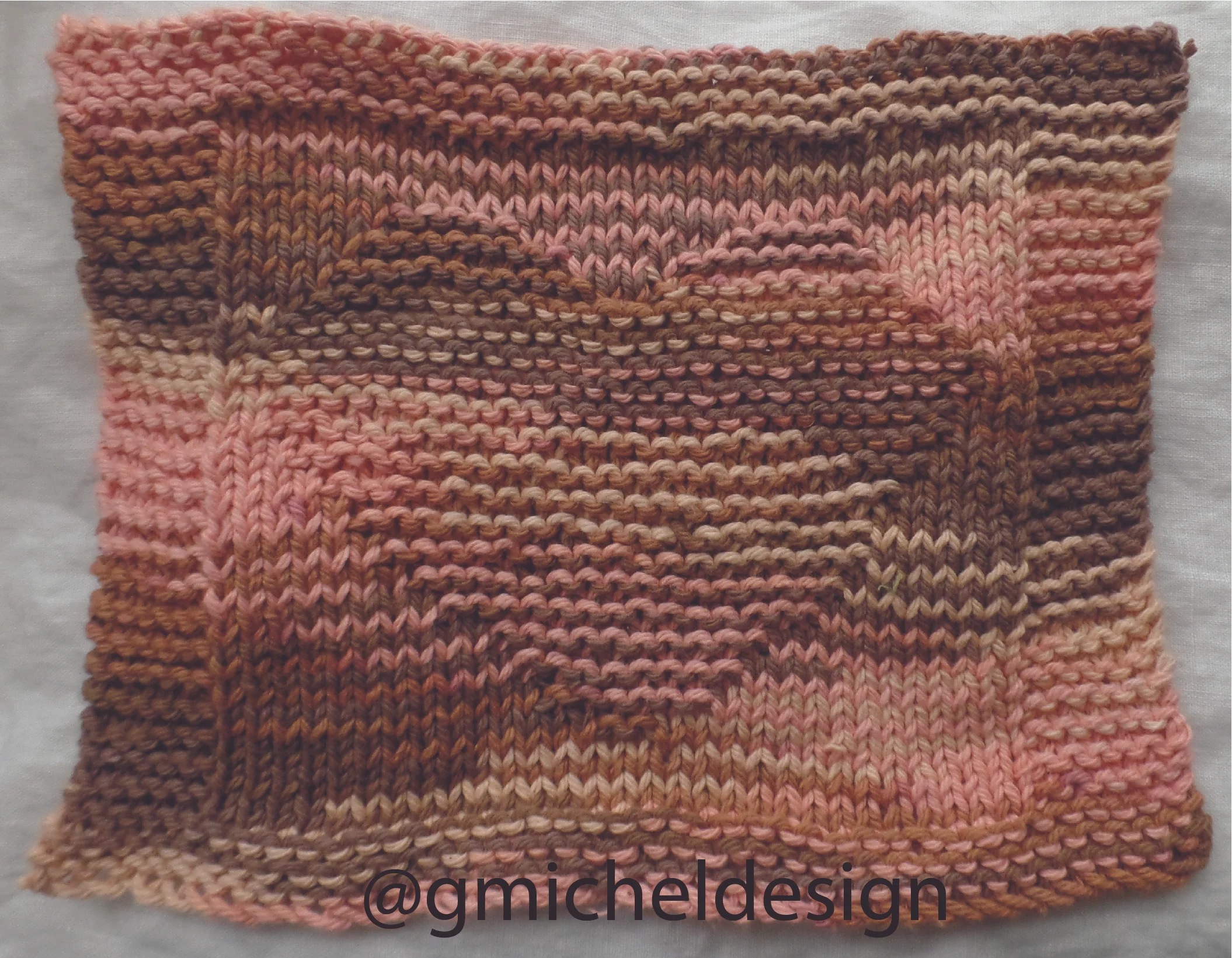 Pattern: Heart Dishcloth from Pretty and Practical Patterns by Dolly Creates .