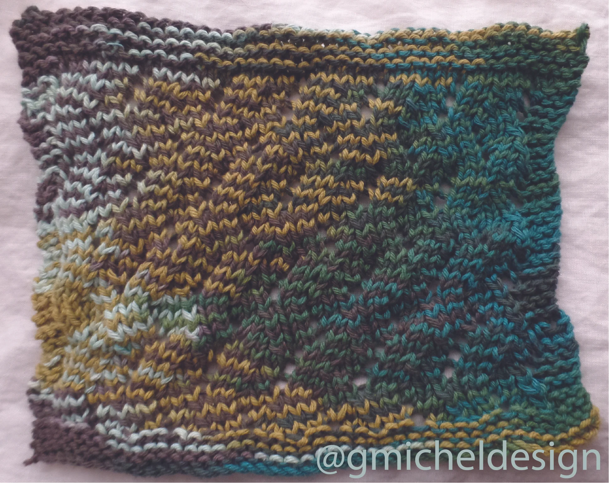 Pattern: Lacy ZigZag by Love 2 Knit Dishcloths