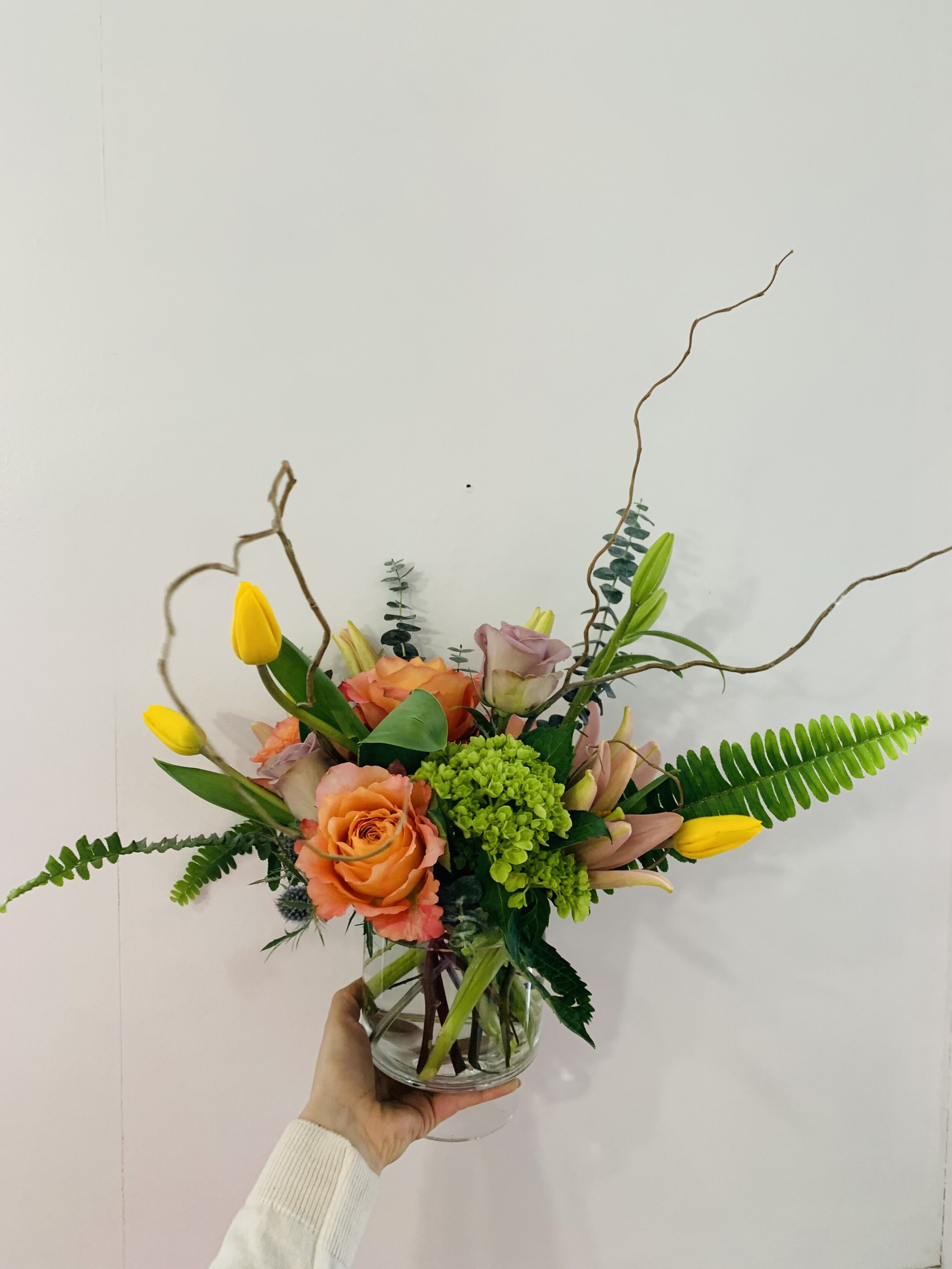 Vase_Flowers_Birthday_Anniversary_Delivery_Medford_Wisconsin.JPG