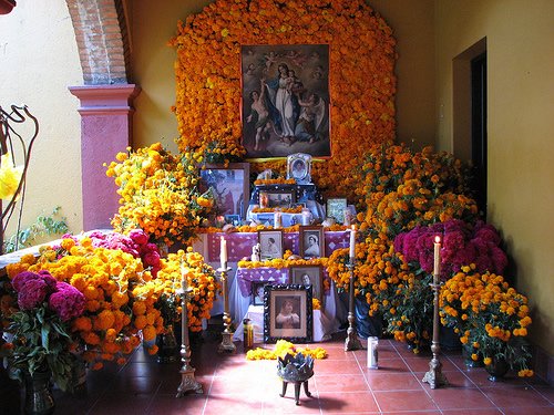 oaxaca-day-of-dead-altar.jpeg