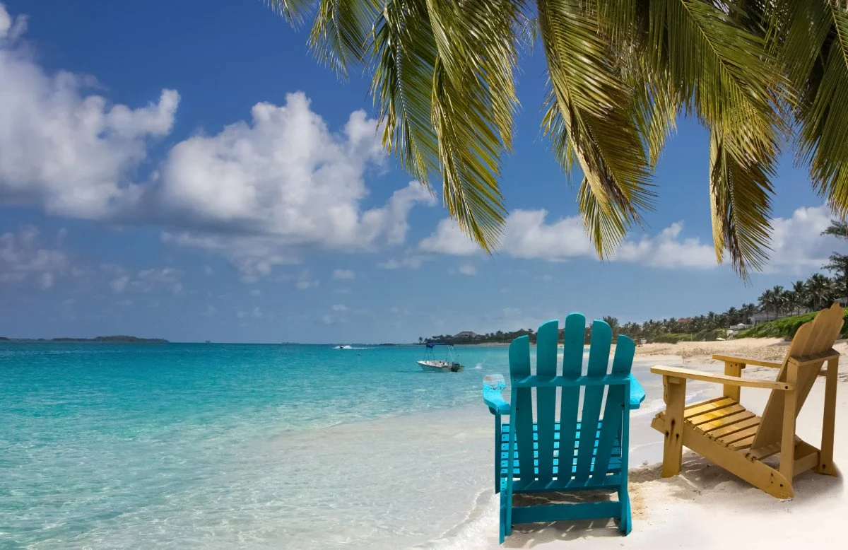 white-sand-beach-in-nassau-bahamas.jpg