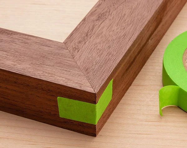 picture-frame-tape-600.jpg