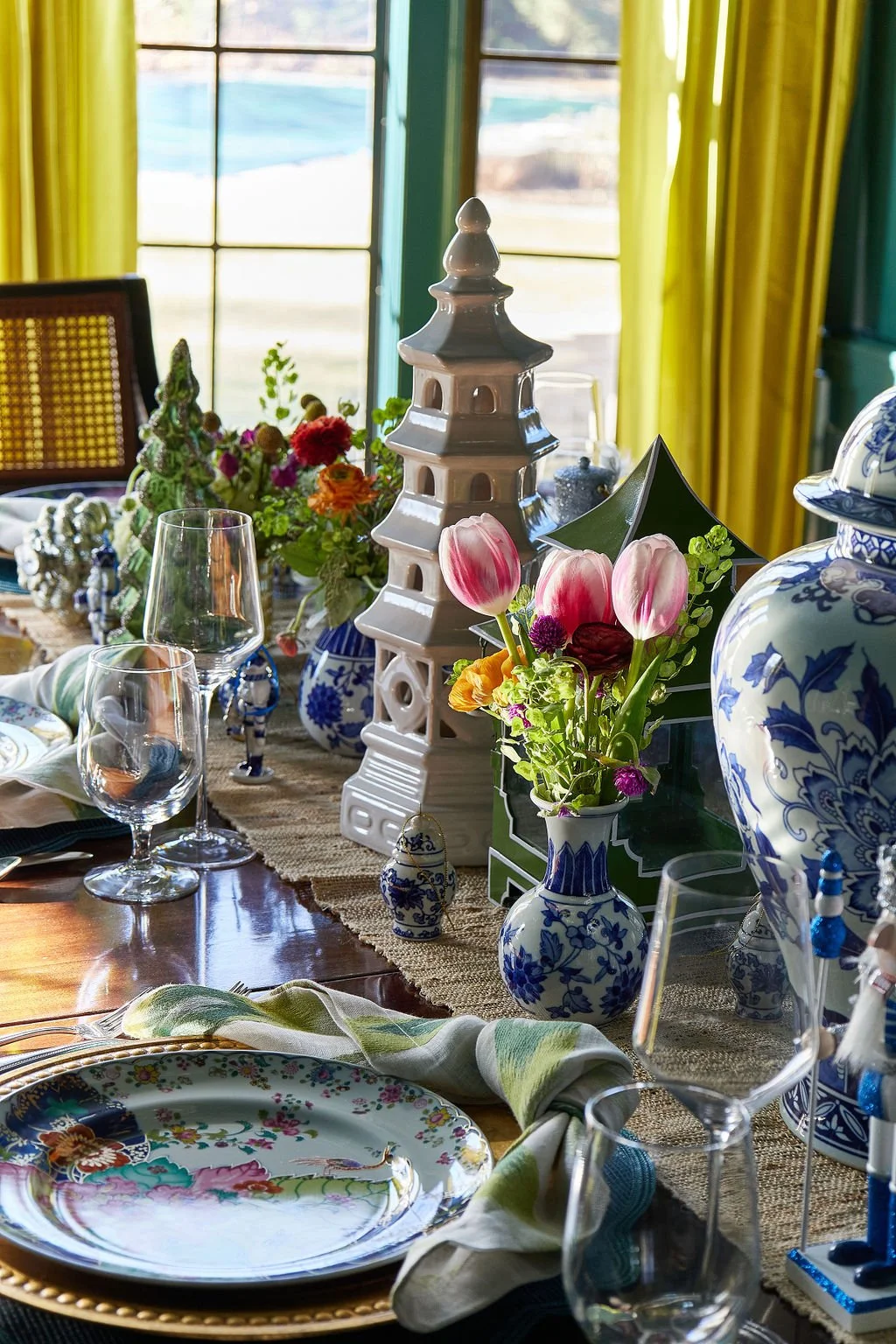 Sarah_Vaile_Holiday_25_detail.jpg