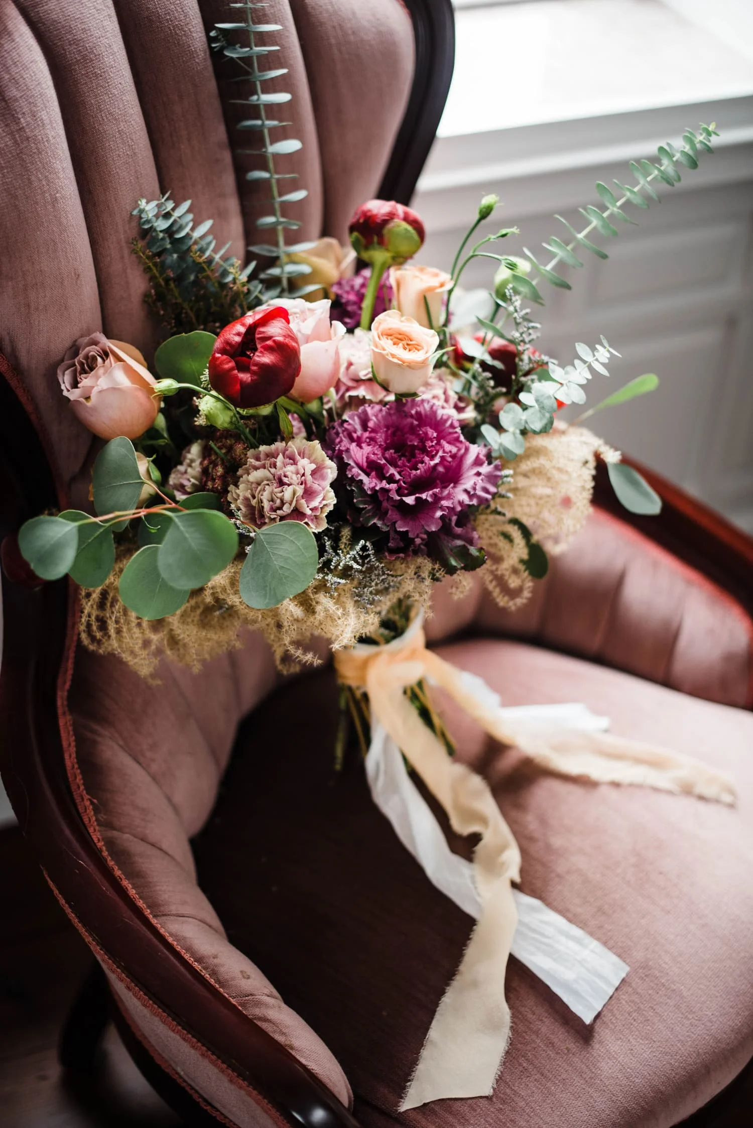 brides bouquet on chair at Belle Garden.jpg