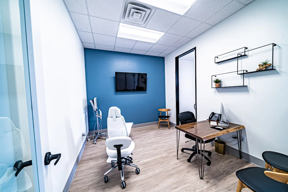 Consultation Room Wirthlin Orthodontics Sienna Plantation.jpg